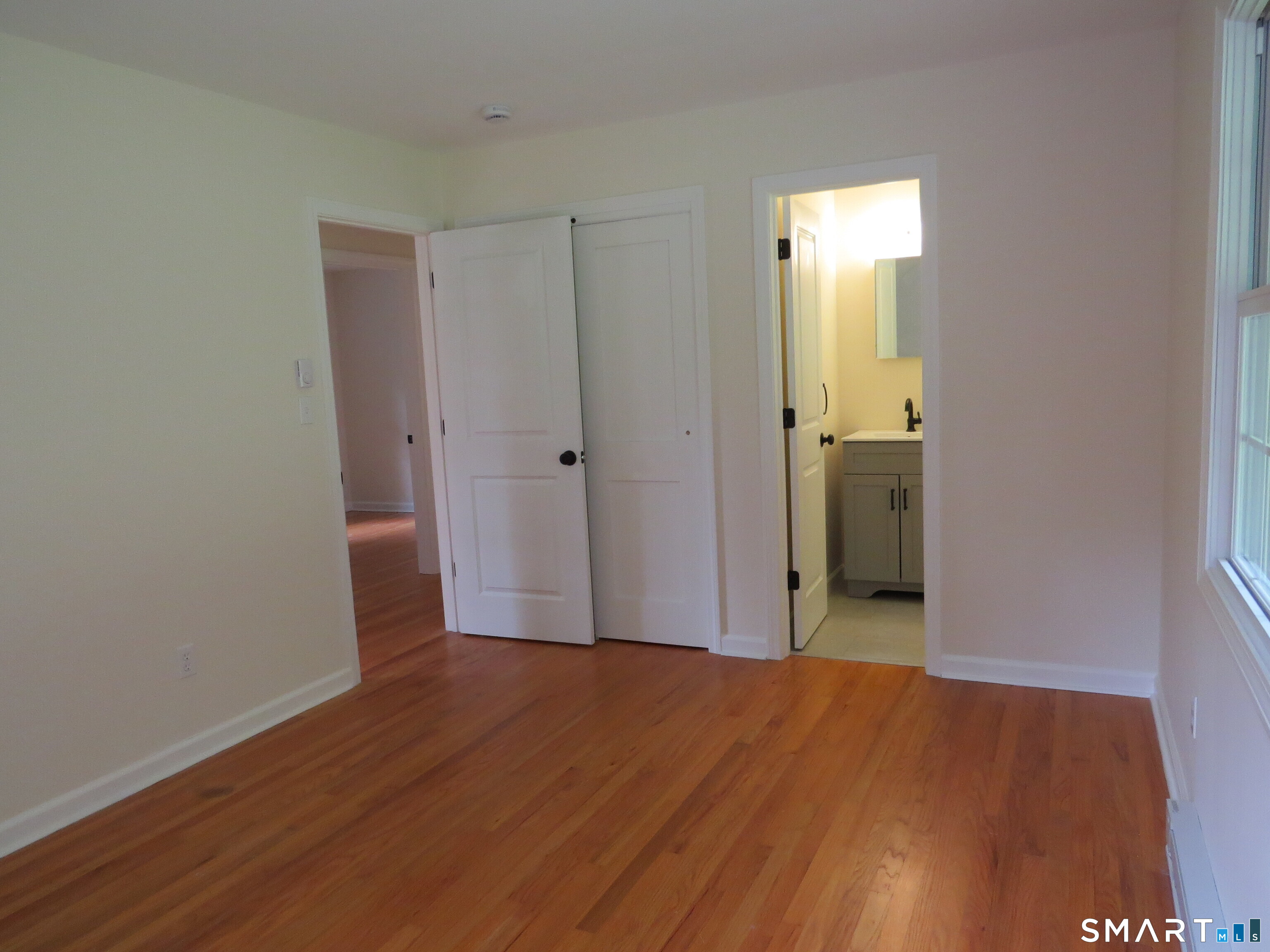 211 Kent Hollow Road photo 8