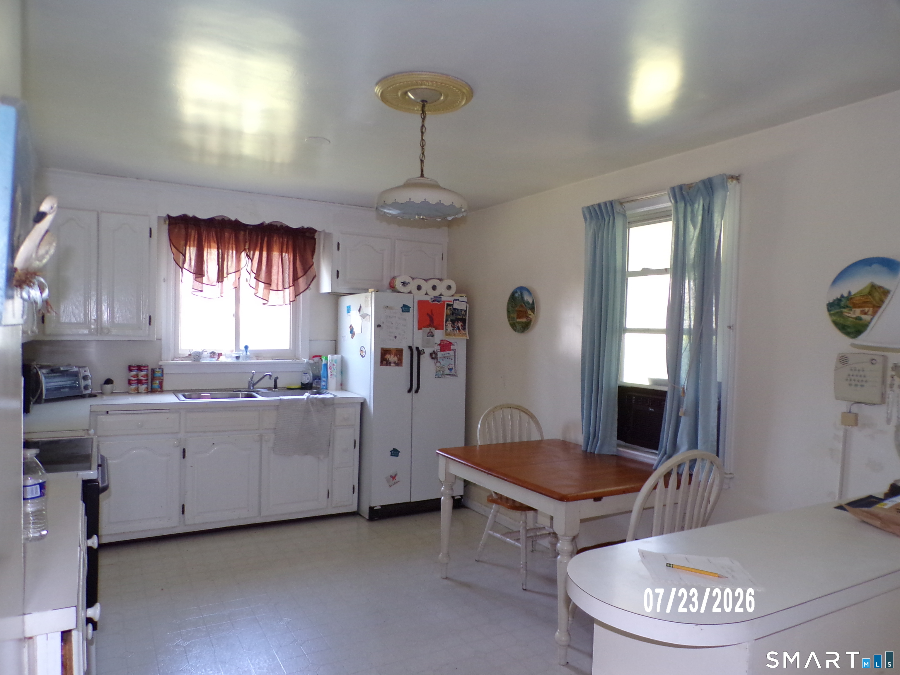 178 Sunset Drive photo 9