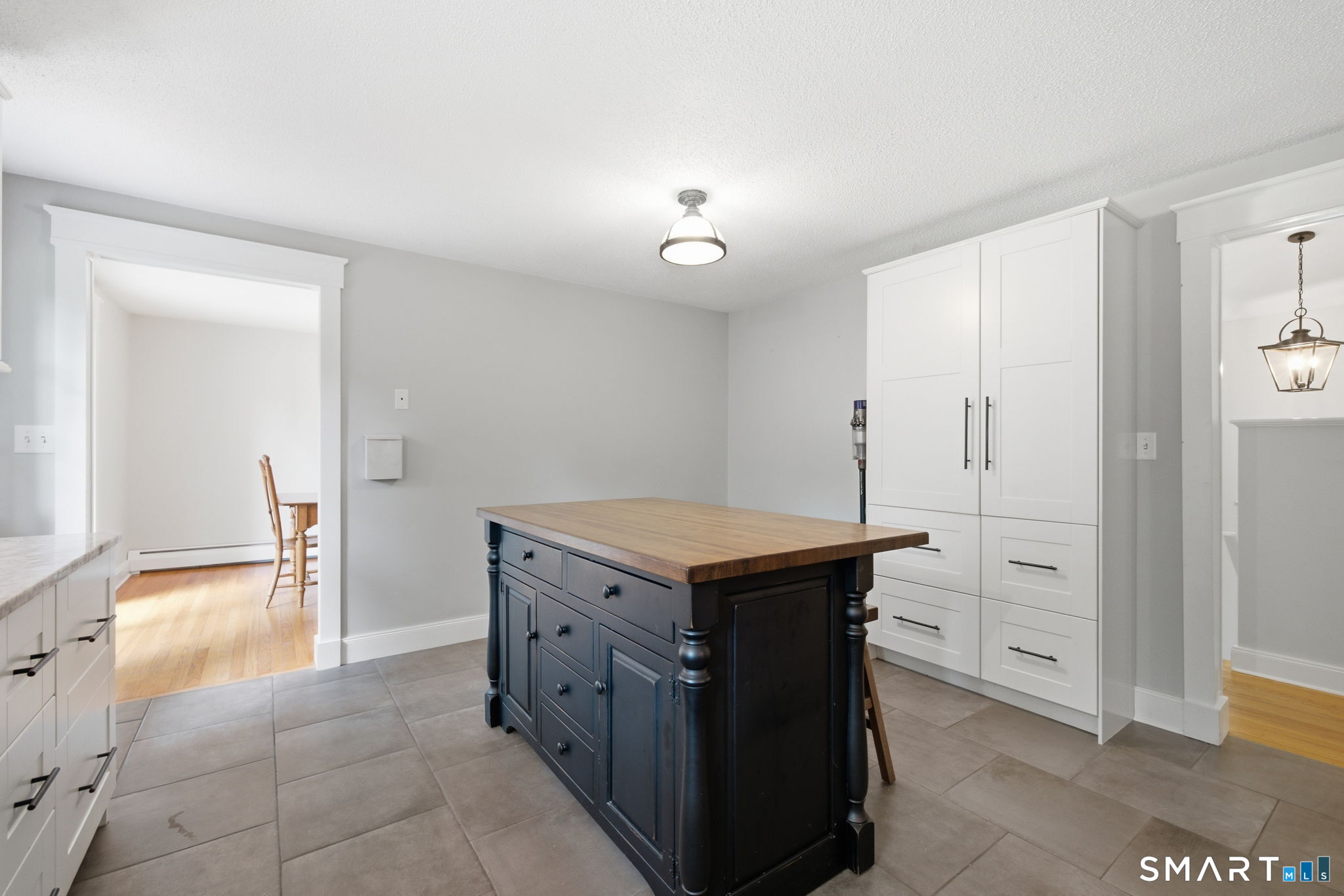 72 Lakeview Heights photo 10