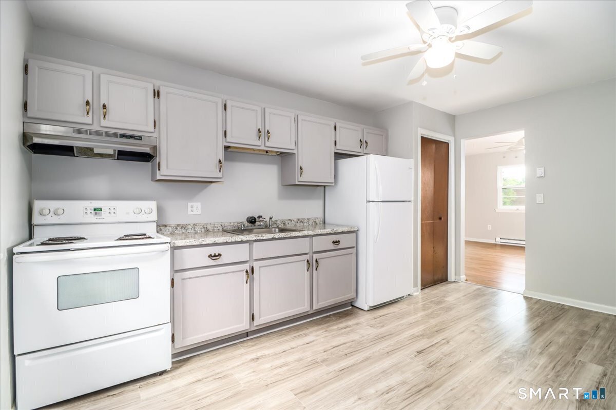96 Belair Drive Unit #96 photo 2