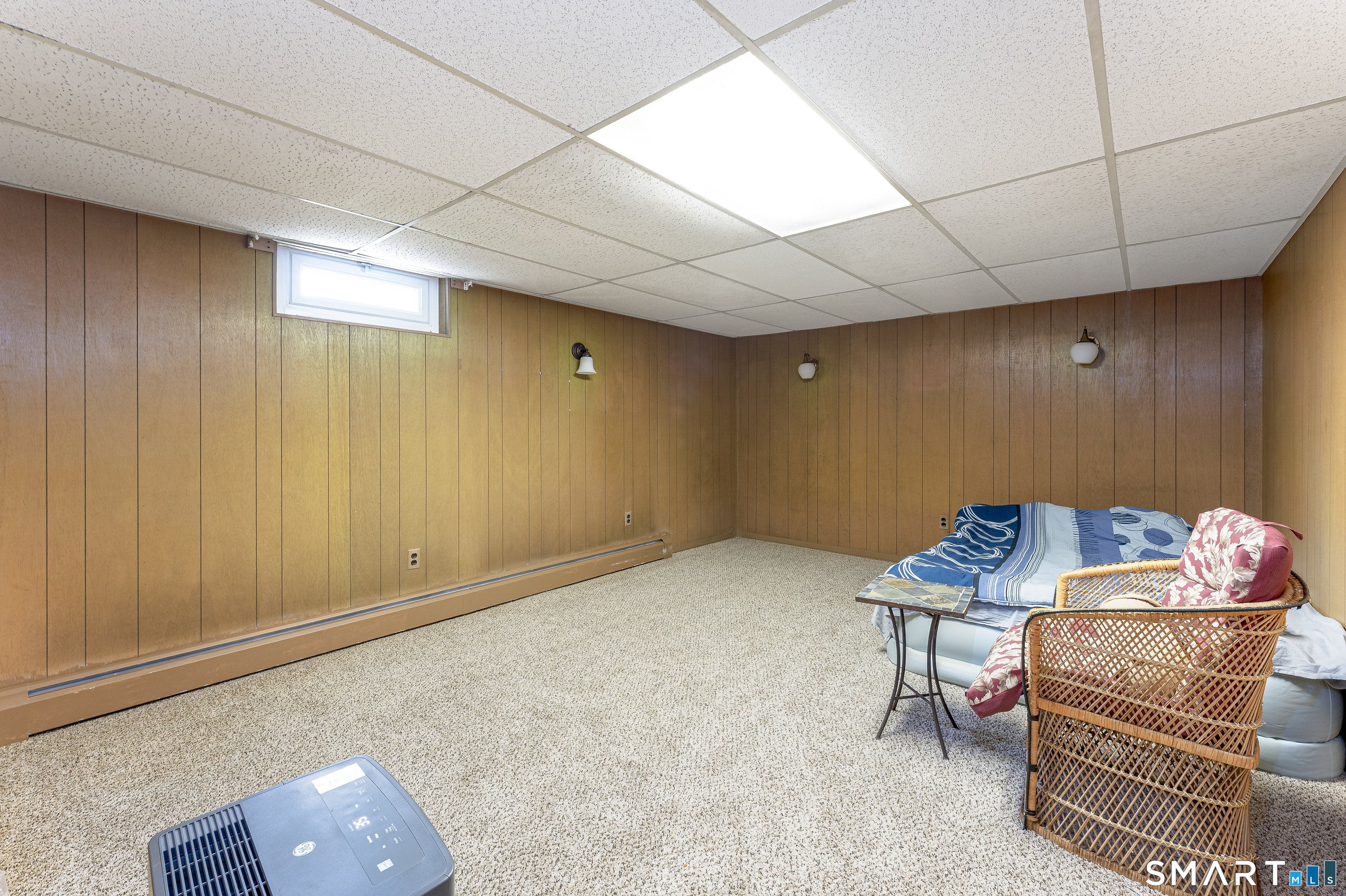 4 Mohawk Drive photo 36