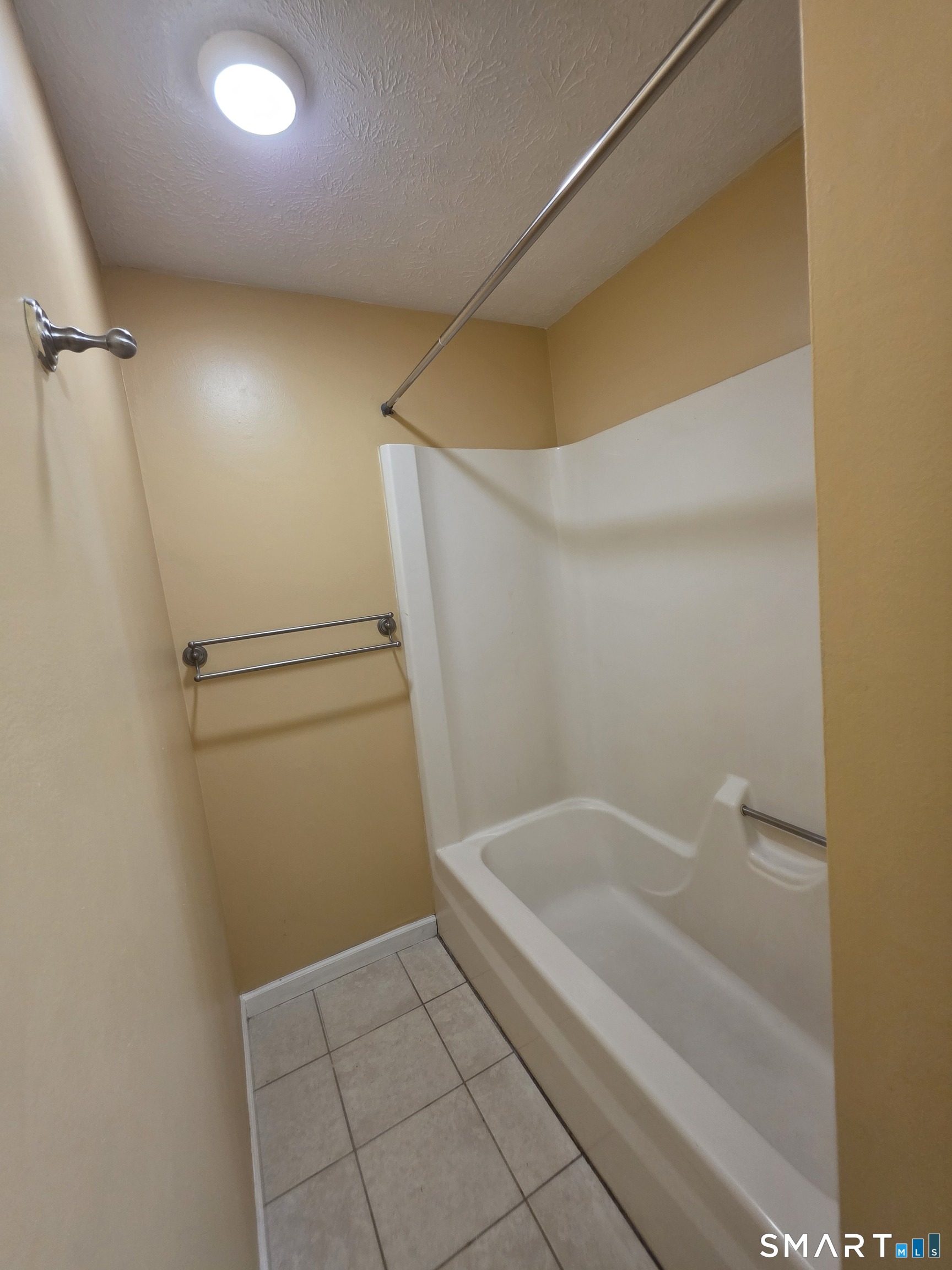 949 Pleasant Valley Road Unit #10-12 photo 16