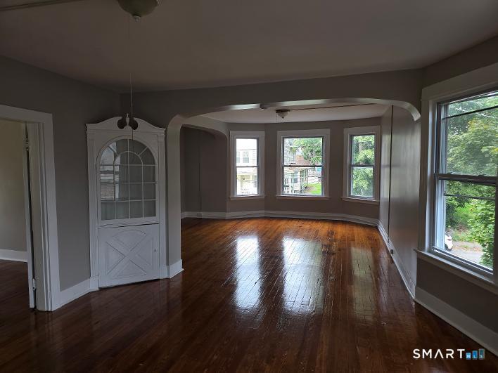9 Woodlawn Terrace Unit #2FL photo 3