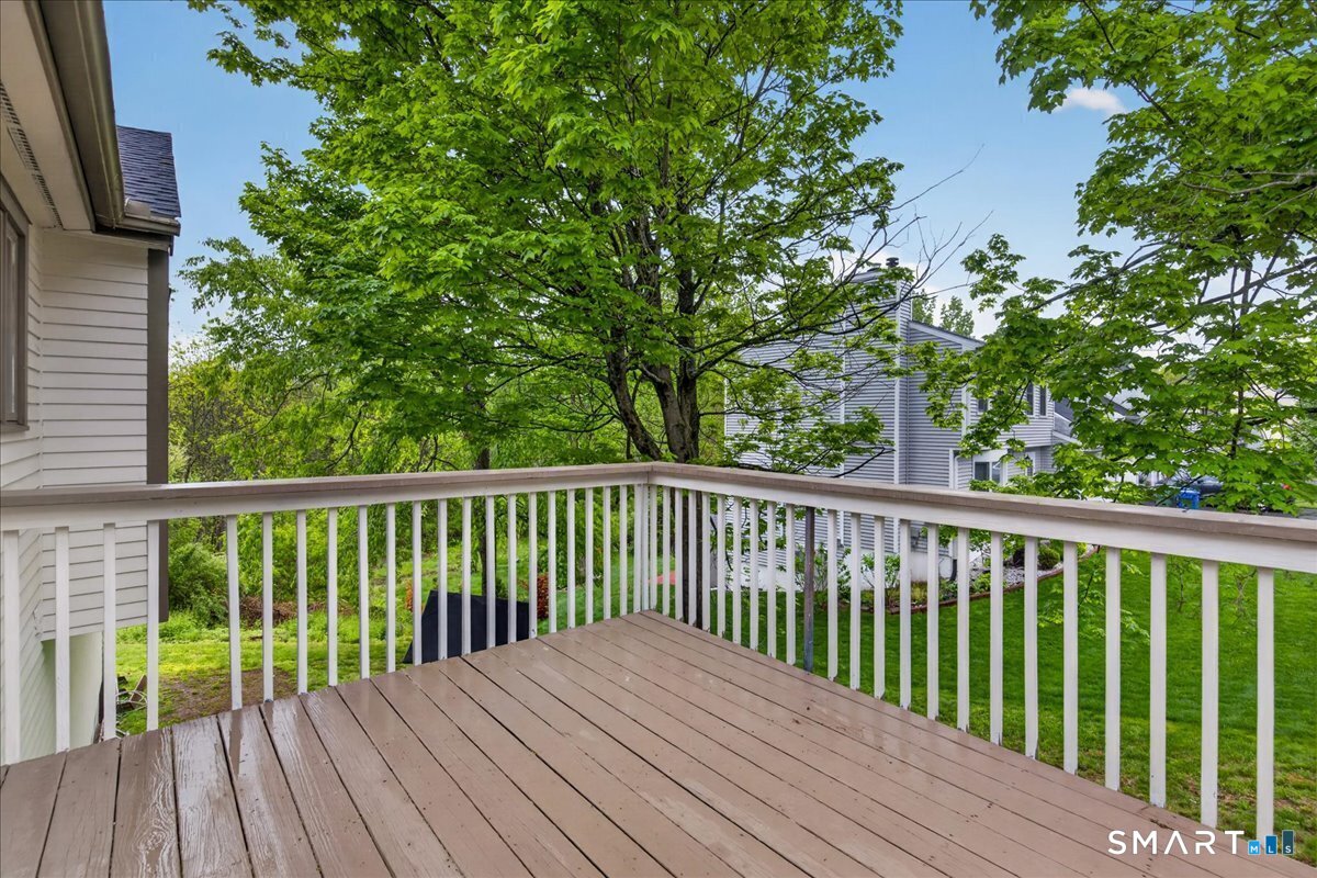 492 Long Hill Road photo 22