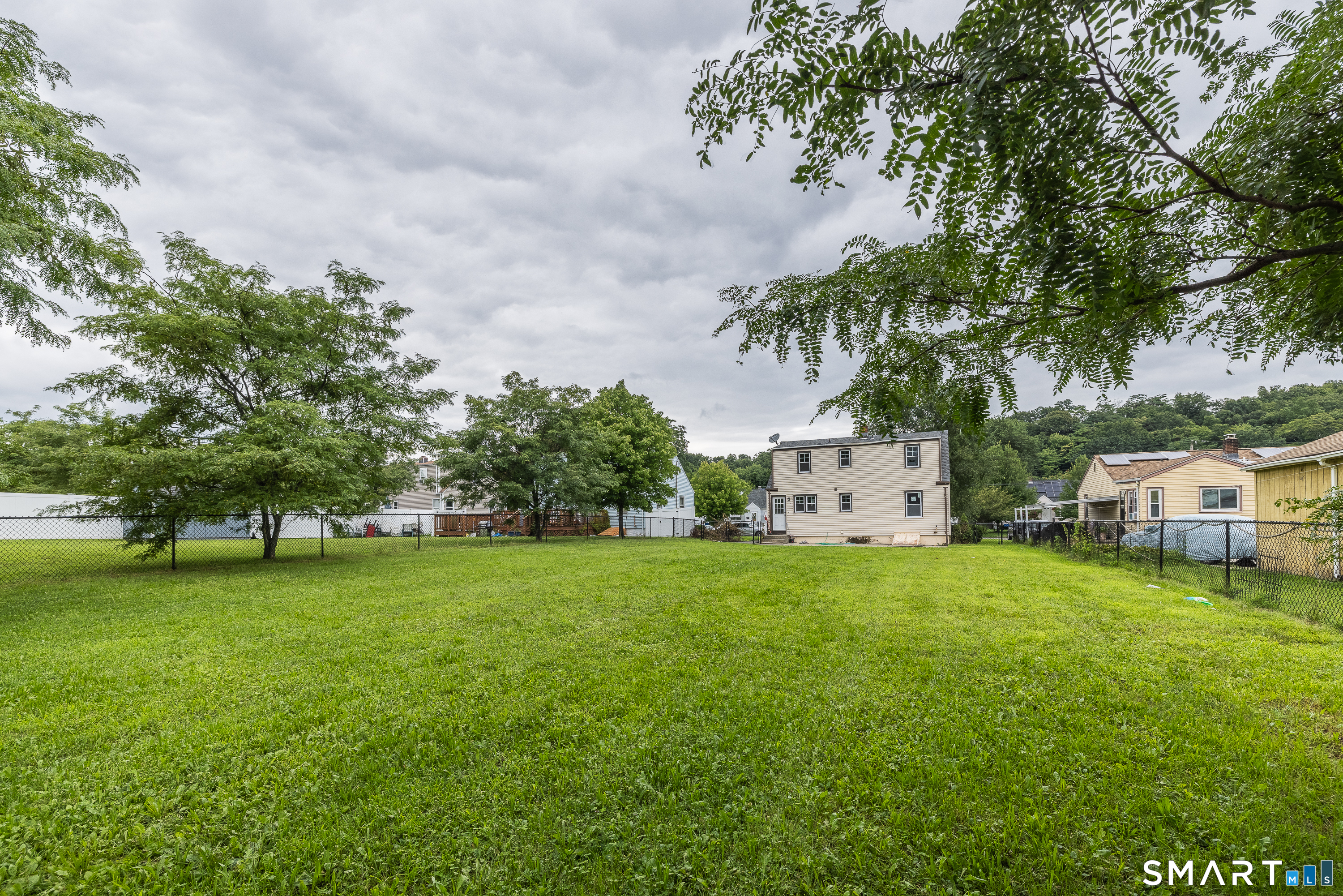 118 Bryden Terrace photo 30