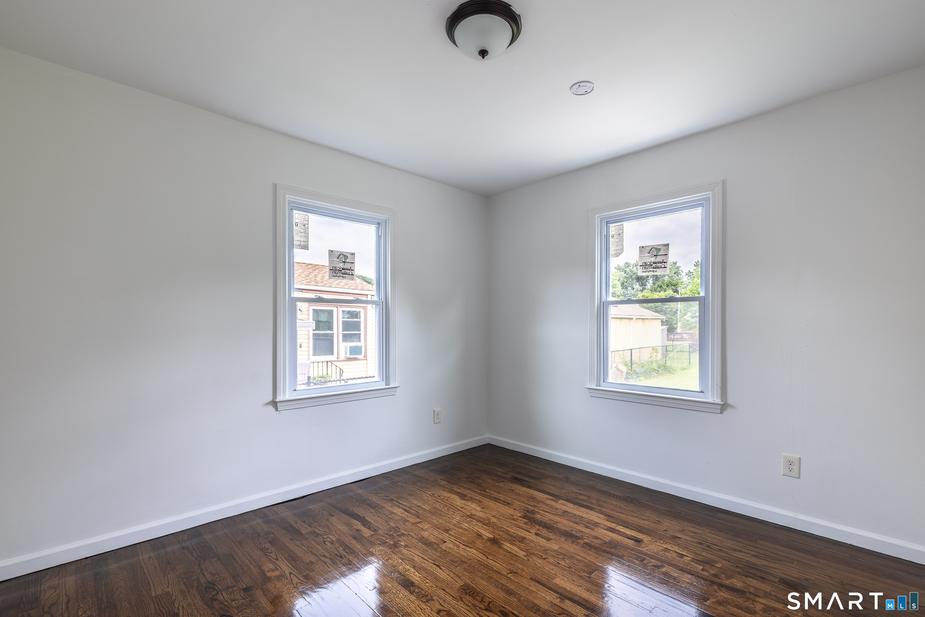 118 Bryden Terrace photo 16