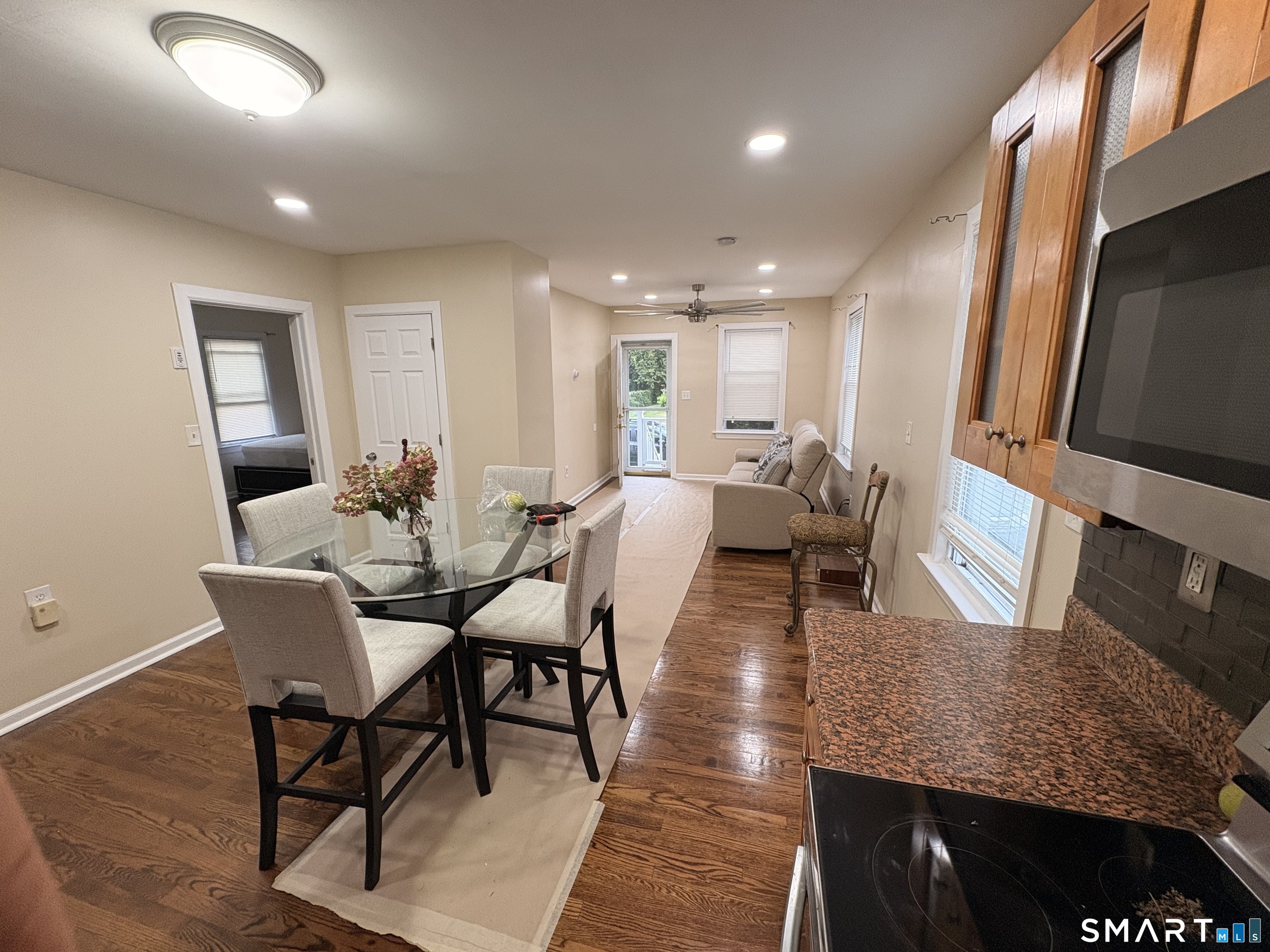 Foto 5 de Apartamento en renta en Stratford, CT — $2,100/mes