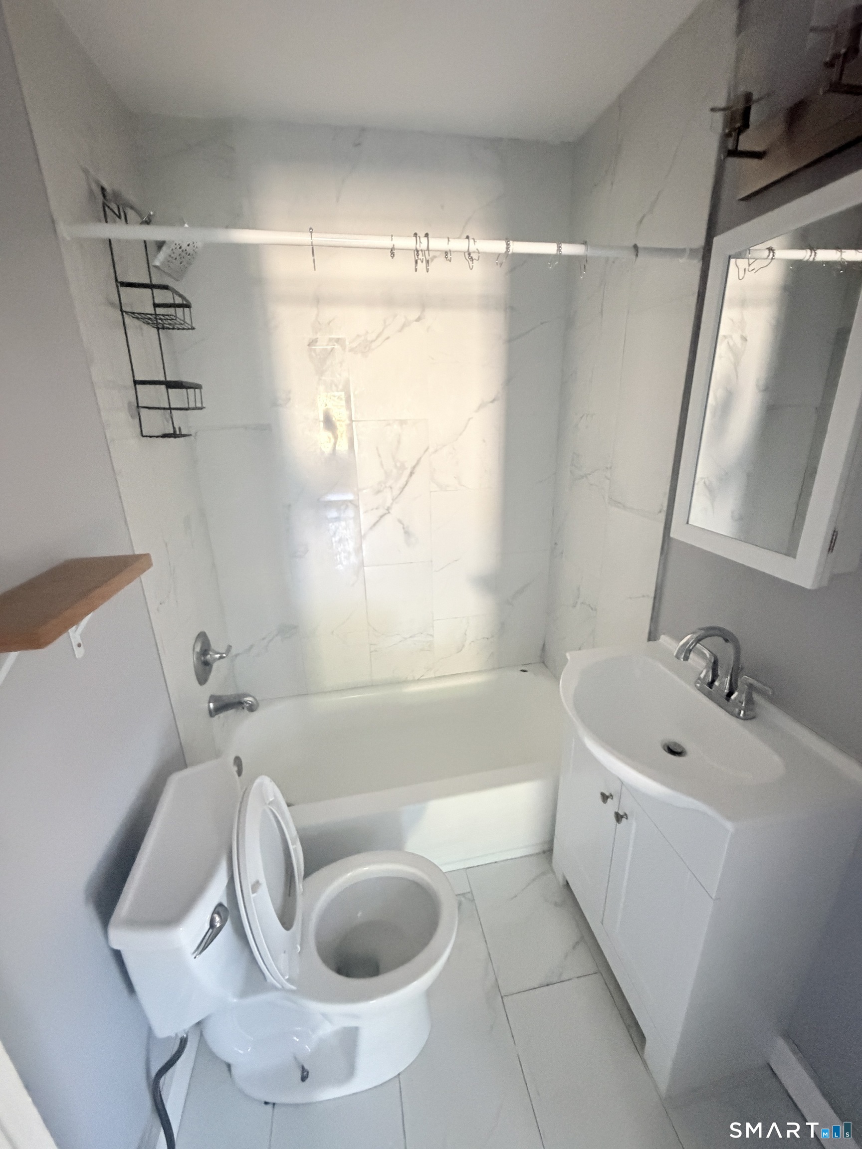 32 Alstrum Street Unit #1 photo 3