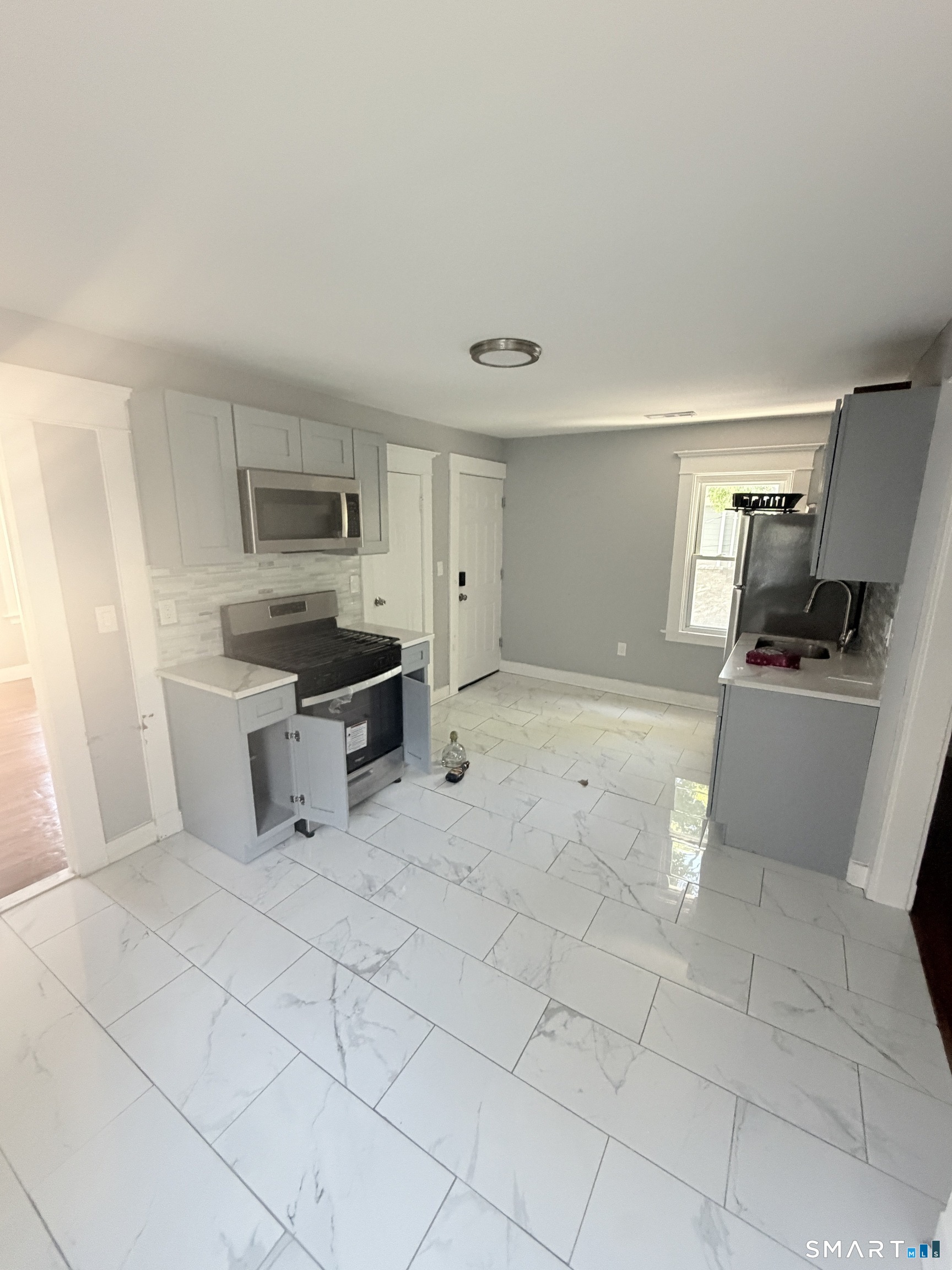32 Alstrum Street Unit #1 photo 5