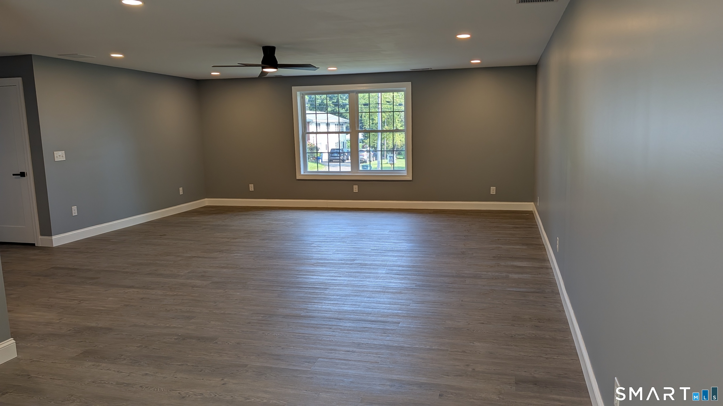 544 Wintergreen Avenue photo 15