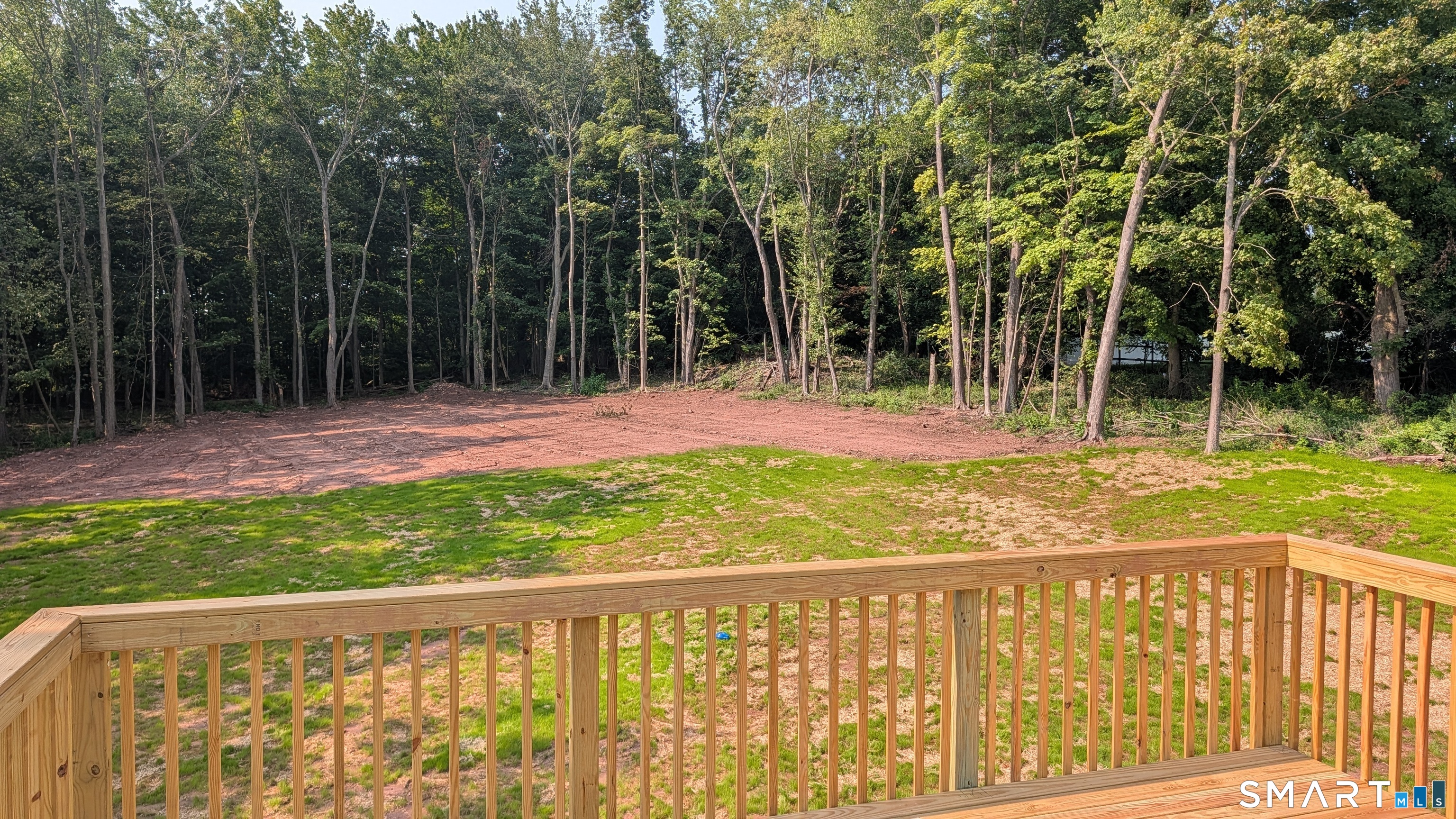 544 Wintergreen Avenue photo 13