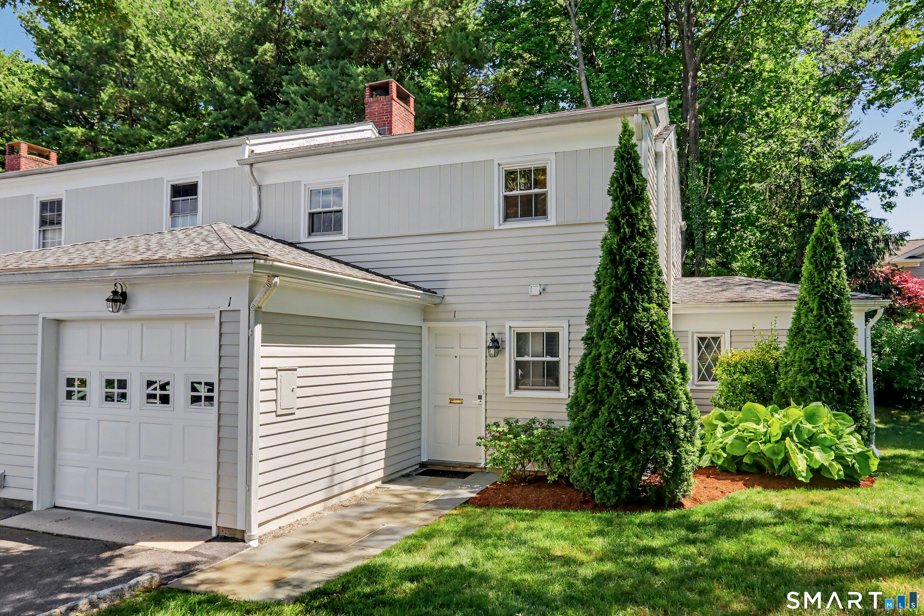 15 Le Grande Avenue Unit #1