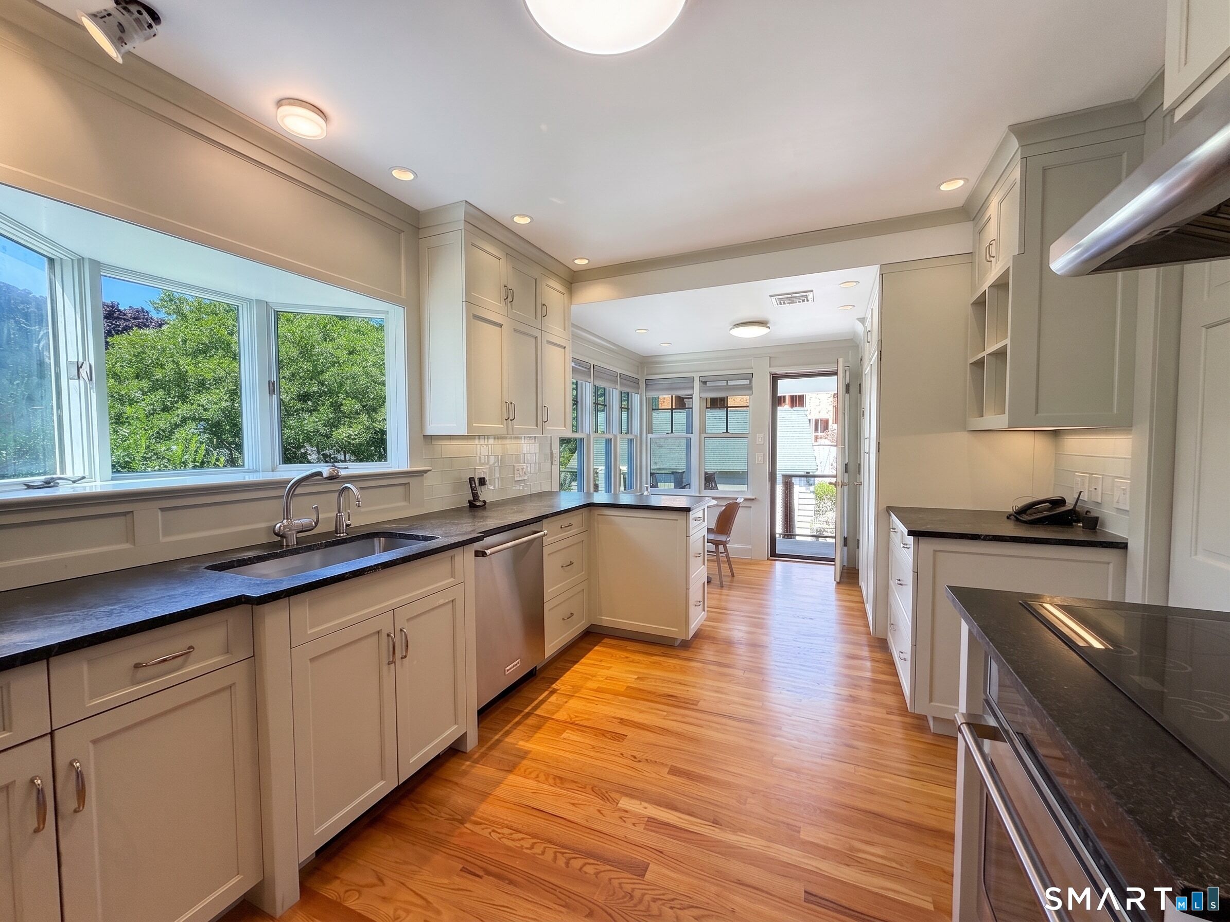 17 Seaview Avenue photo 10