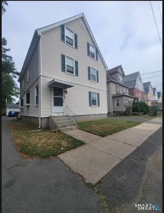 37 Wakefield Court