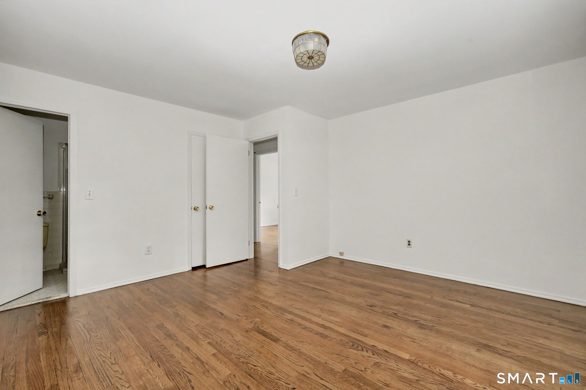 11 Lycett Court photo 12