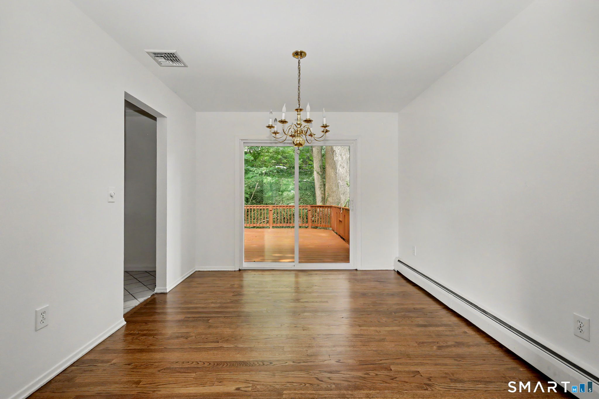 11 Lycett Court photo 7