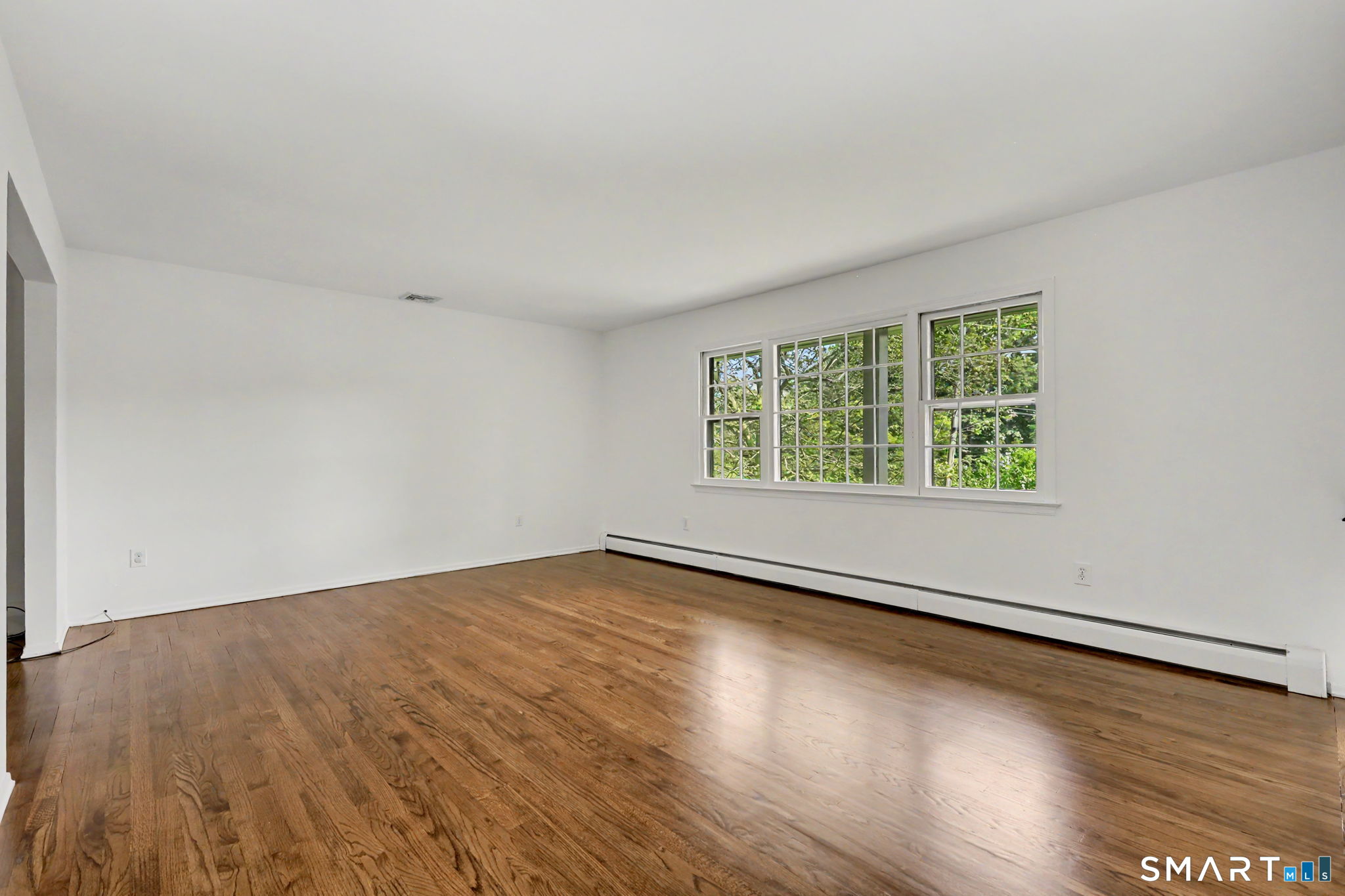 11 Lycett Court photo 3