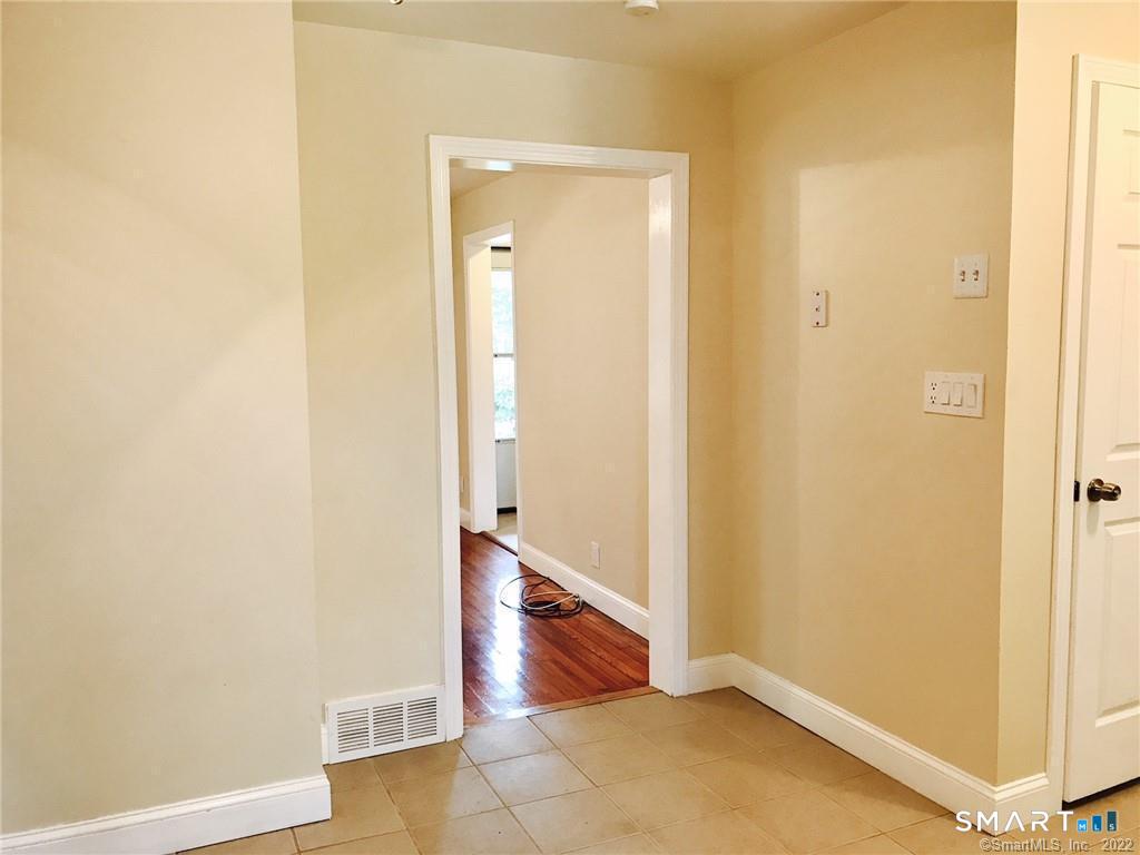 569 Hope Street photo 3