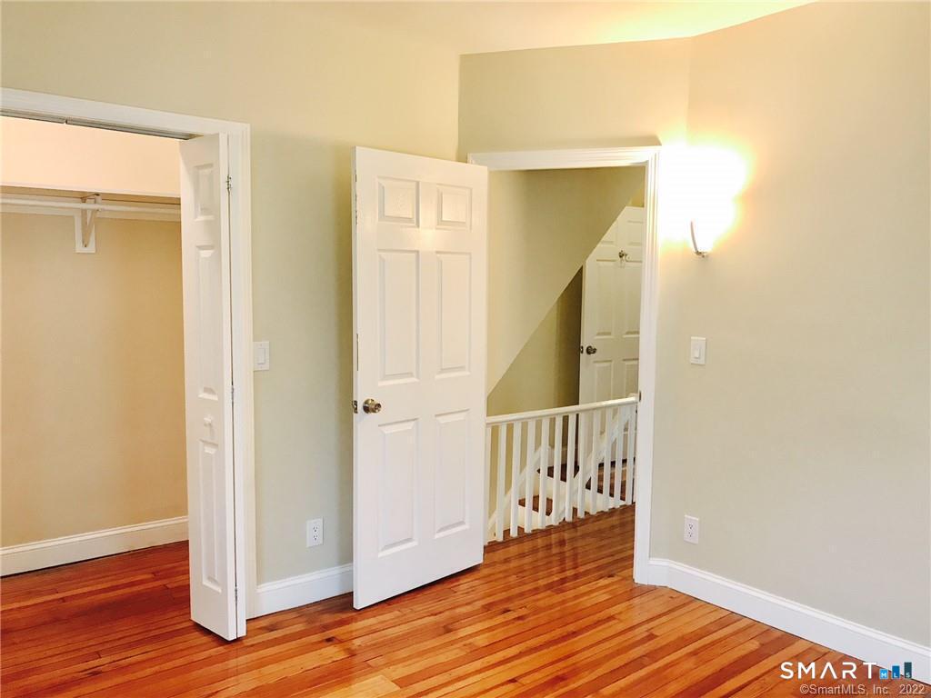 569 Hope Street photo 8