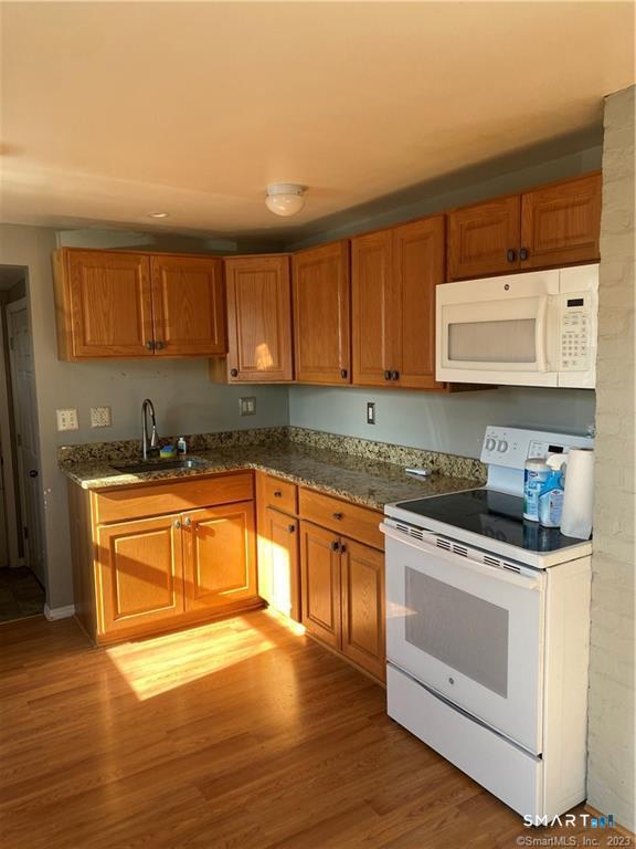 20 High Rock Road photo 7