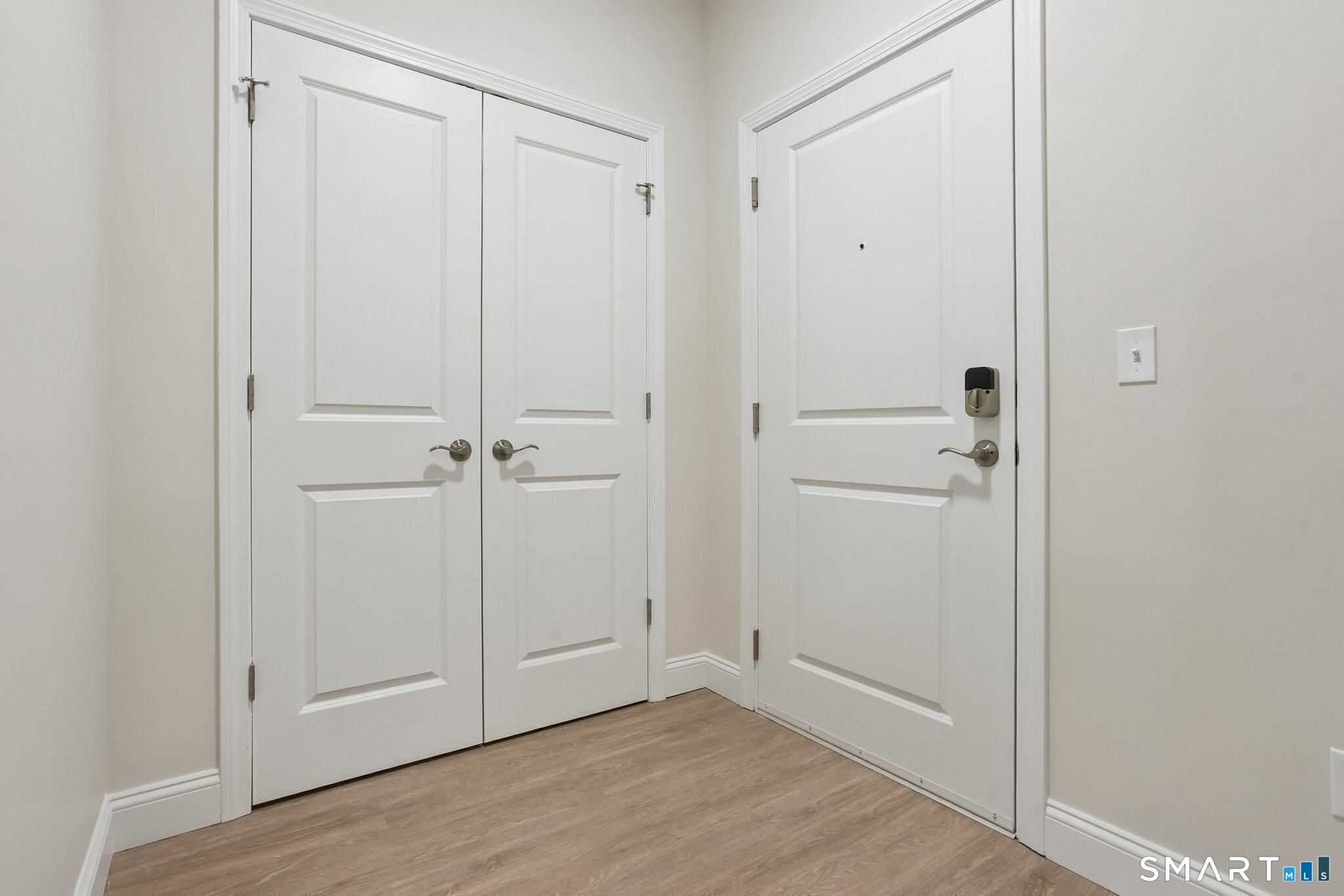 55 Steele Boulevard Unit #303 photo 14
