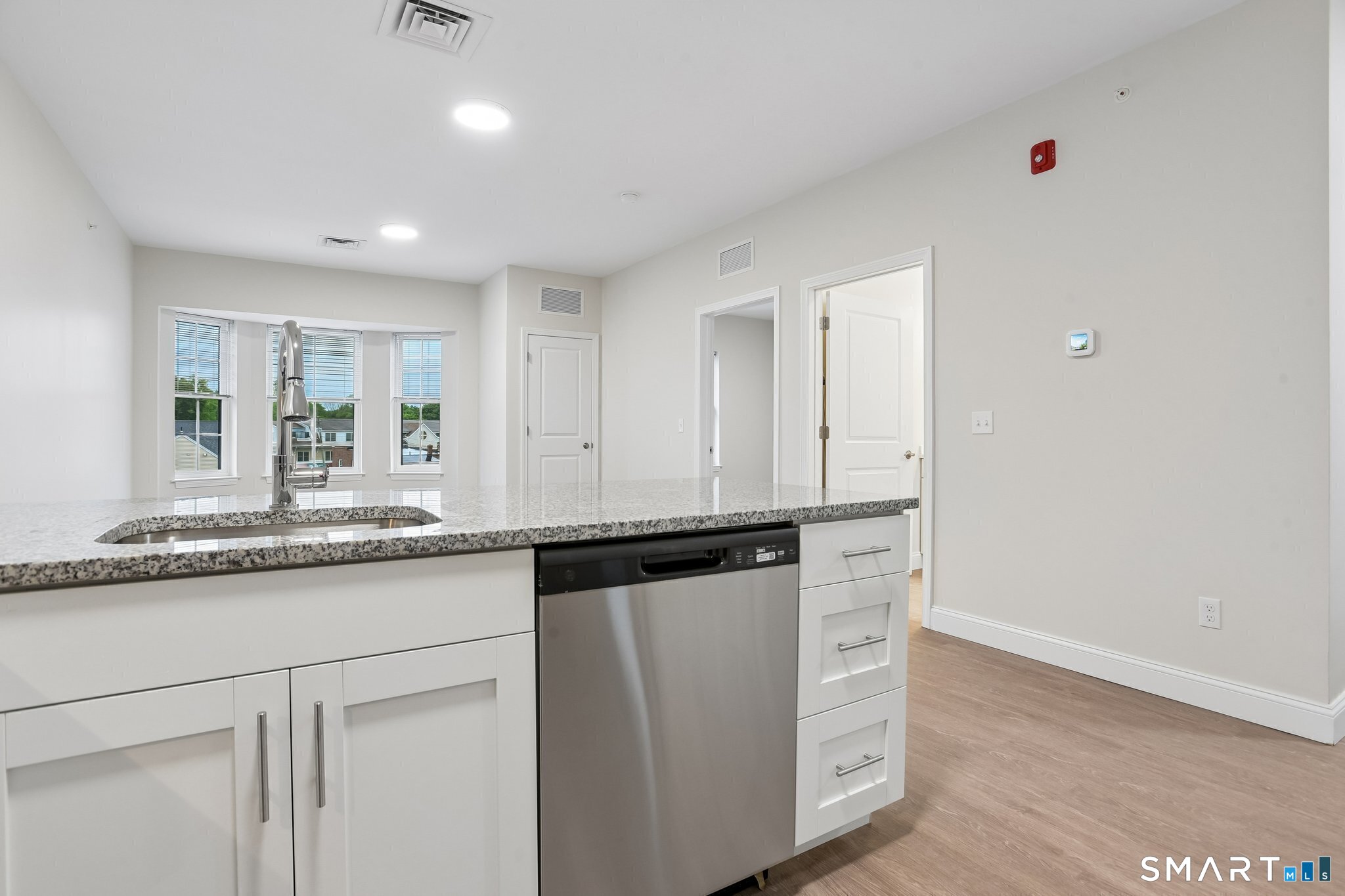 55 Steele Boulevard Unit #217 photo 4