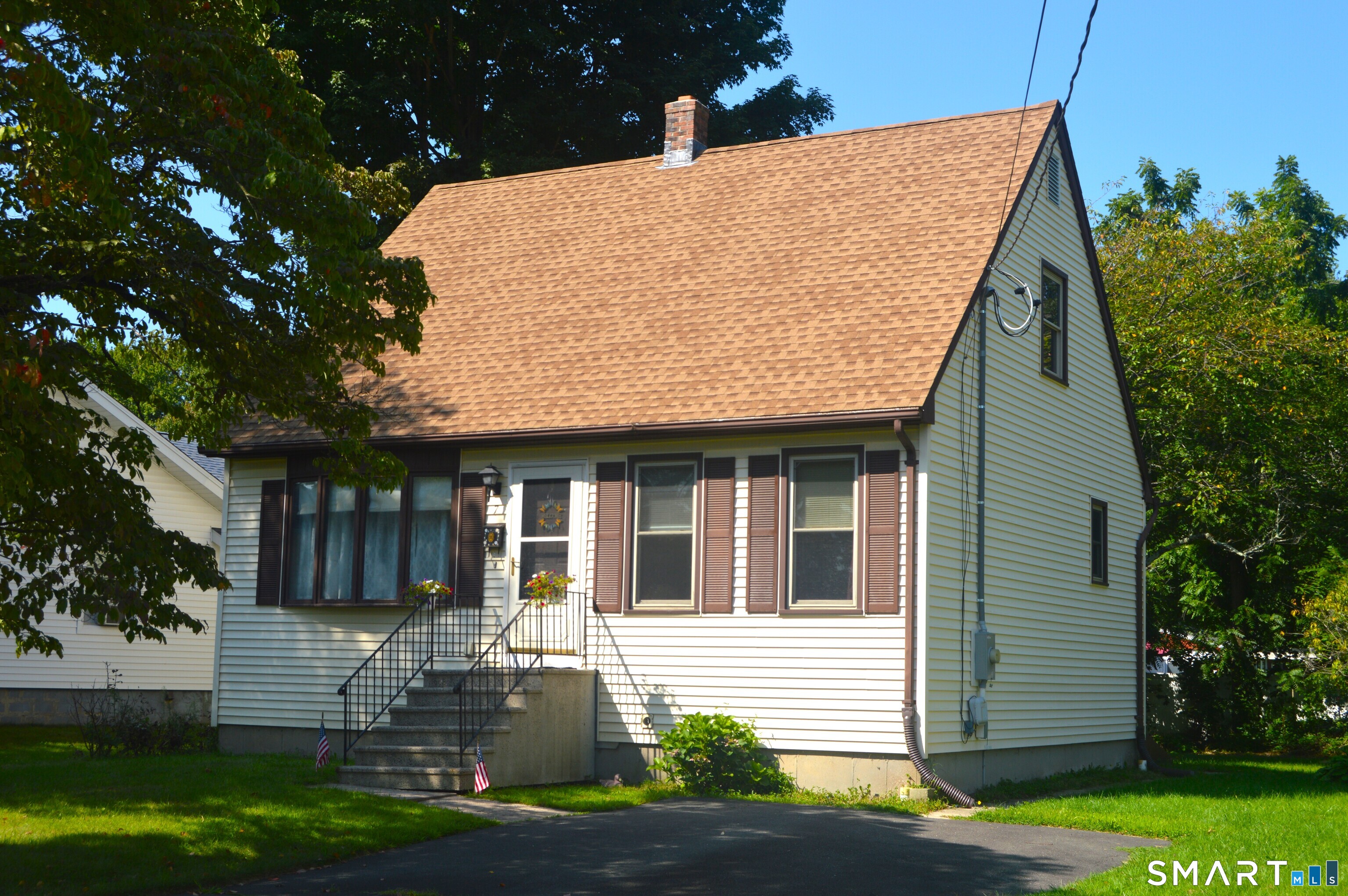 1st image of 7 Roseleah Ave, Plainville, CT 06062 | MLS# 24201630