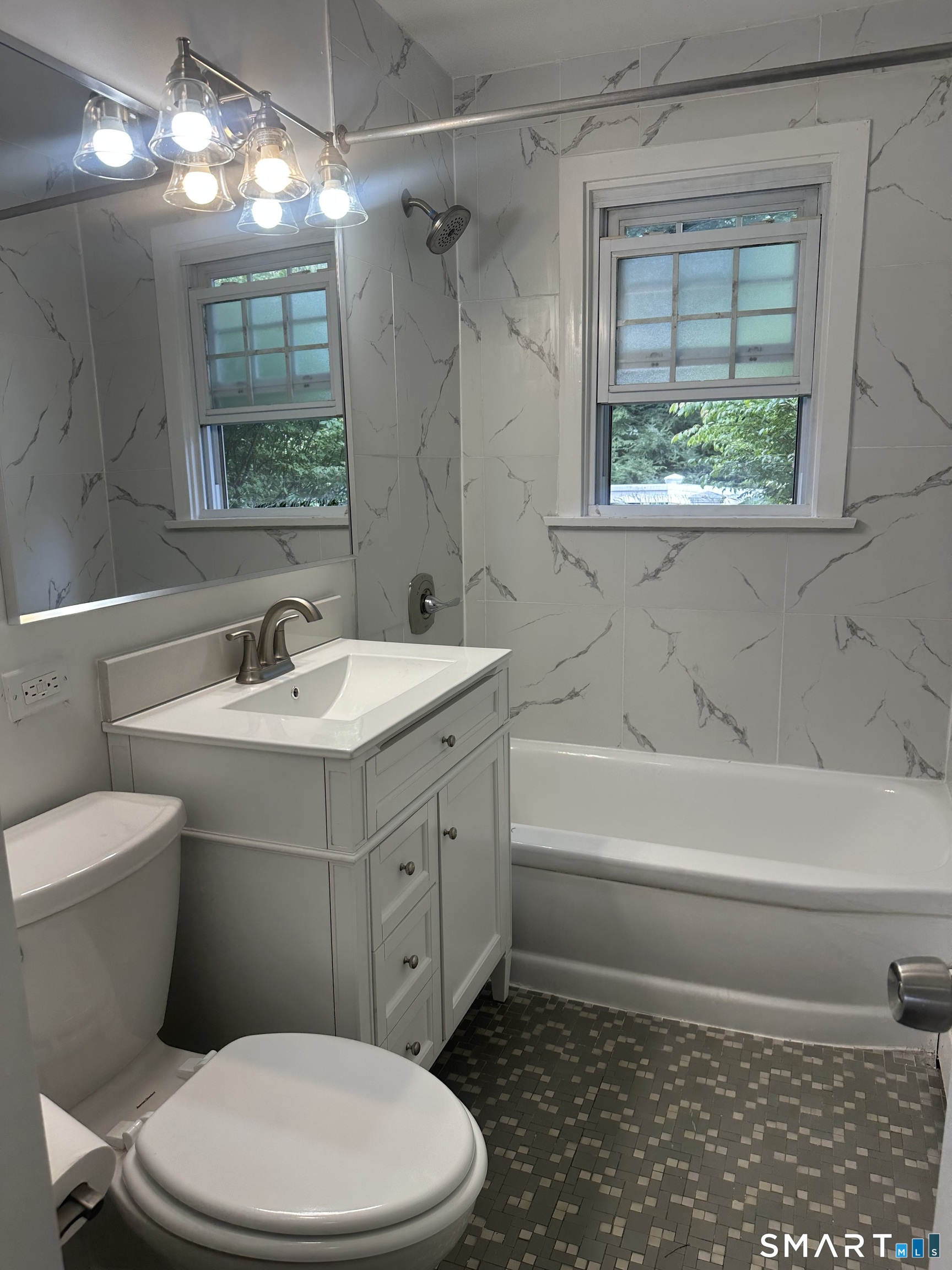 43 Glenview Avenue photo 11
