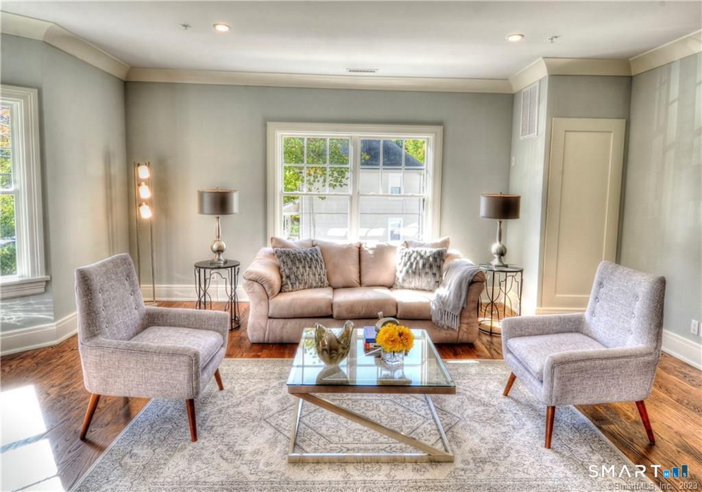 77 Leroy Avenue, Darien, Connecticut photo 5