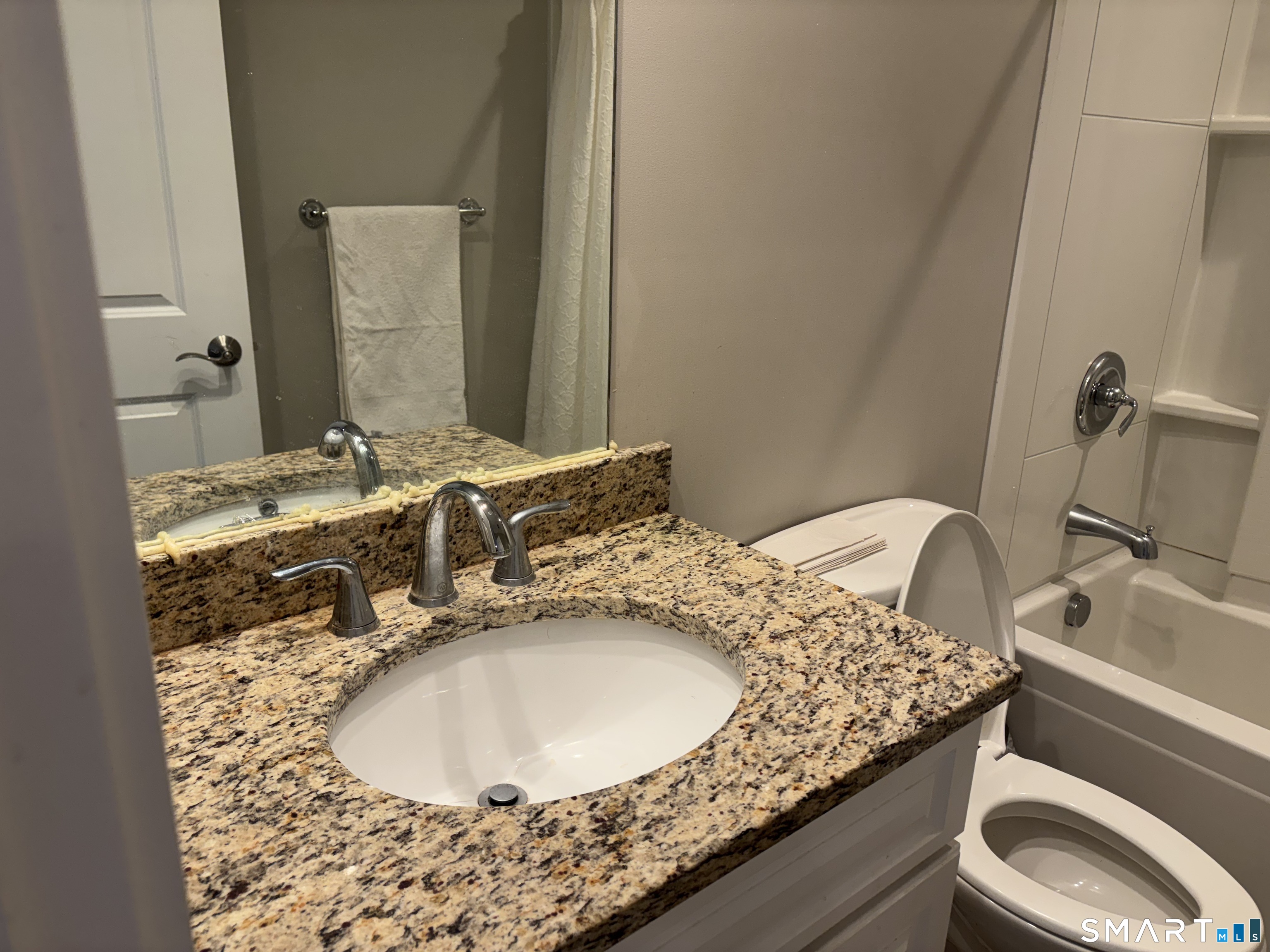 133 Harbor Close Unit #133 photo 7