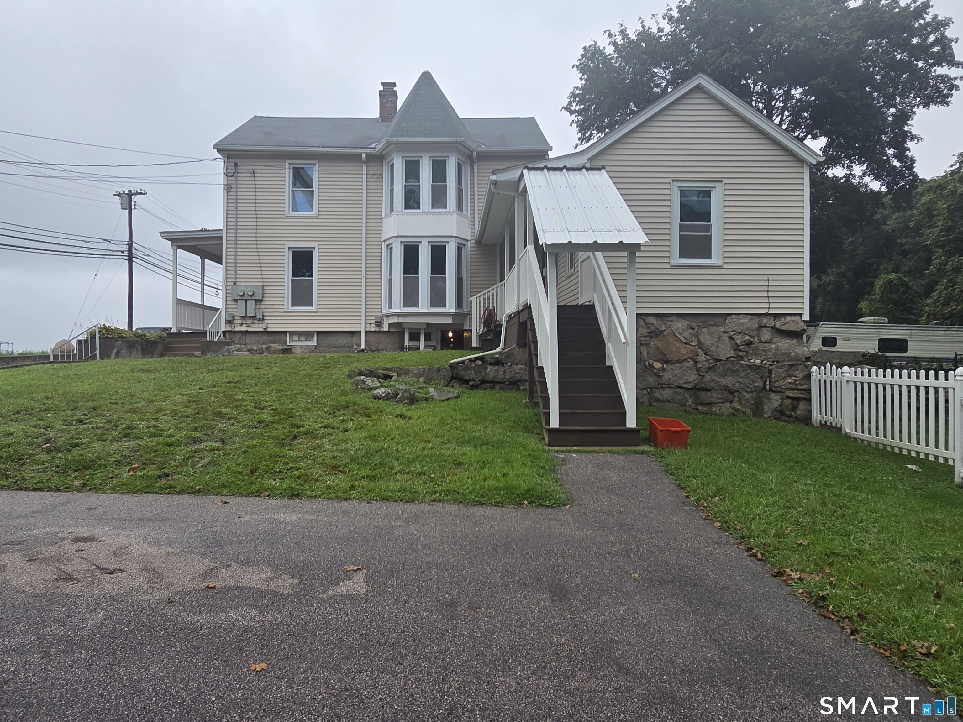 97 Fairview Avenue