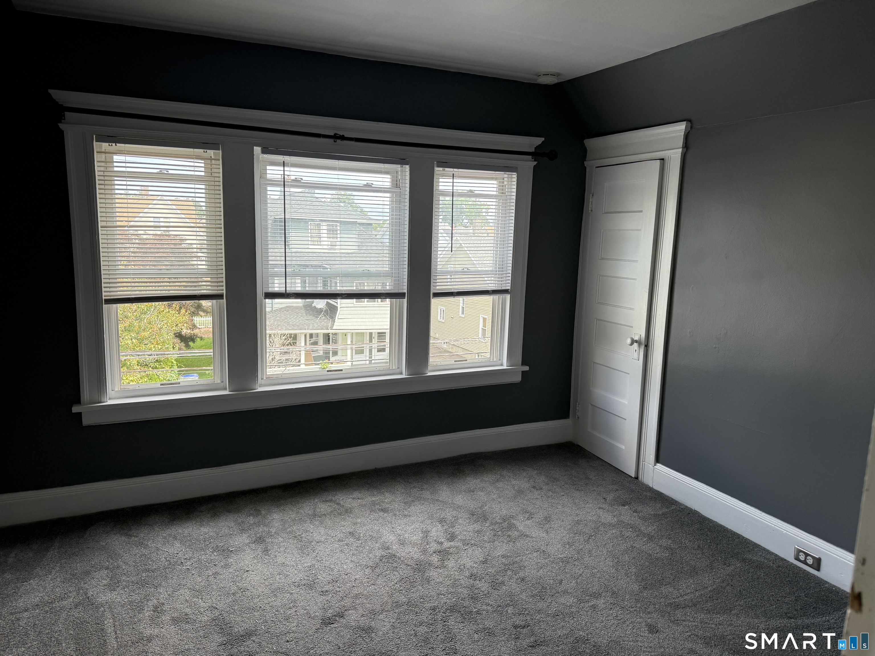 119 Rocton Avenue photo 8