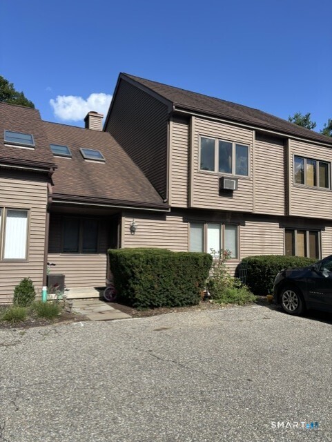 1st image of 43 Twin Oaks Unit 43 #43, New Milford, CT 06776 | MLS# 24201765