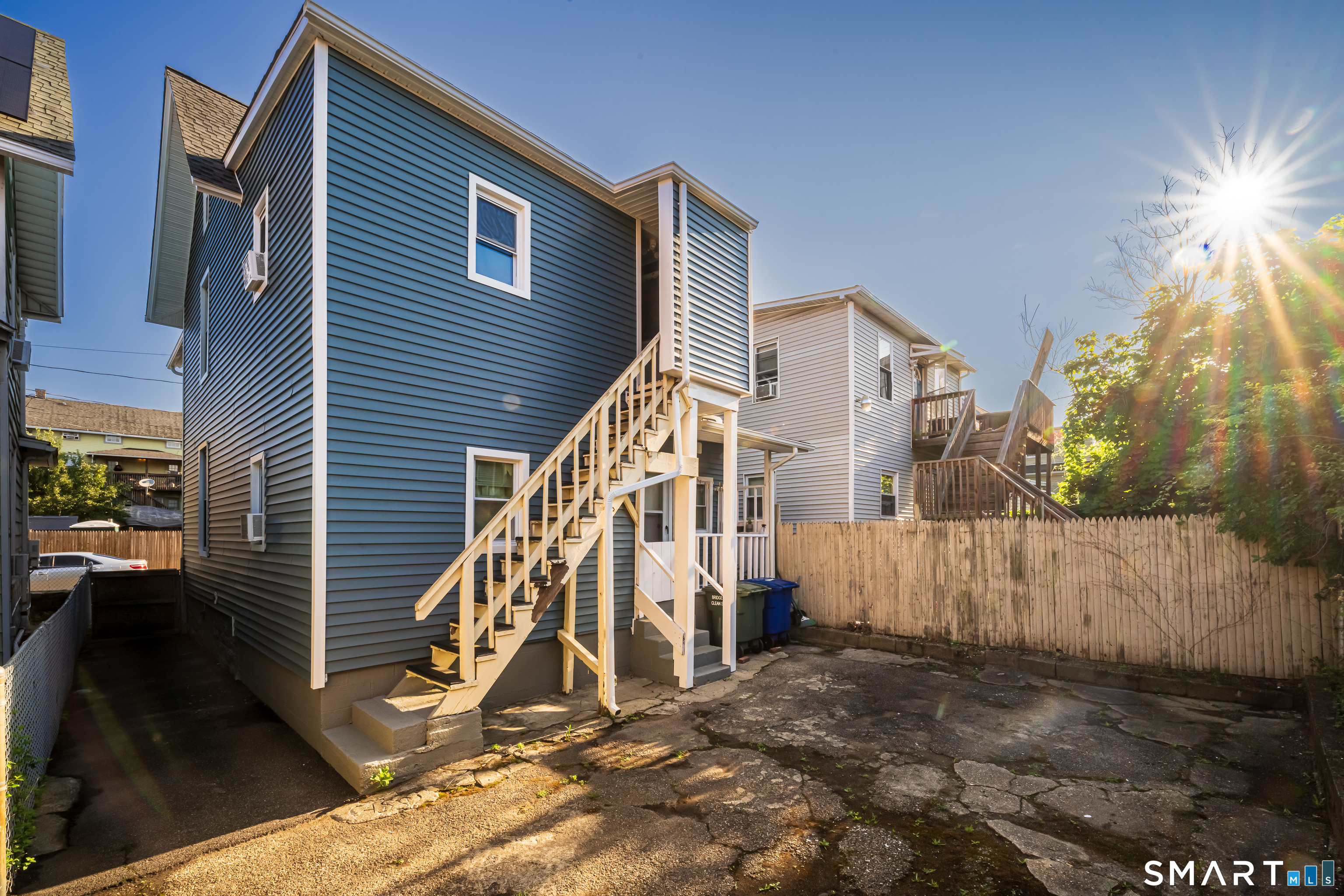 4th image of 4 Armstrong Pl, Bridgeport, CT 06608 | MLS# 24199964