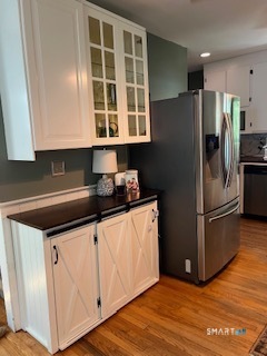 25 Pequot Avenue photo 12