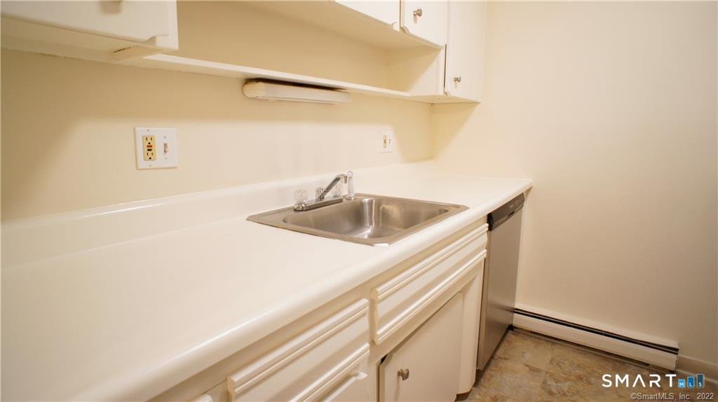 37 Ferris Avenue Unit #2 photo 3