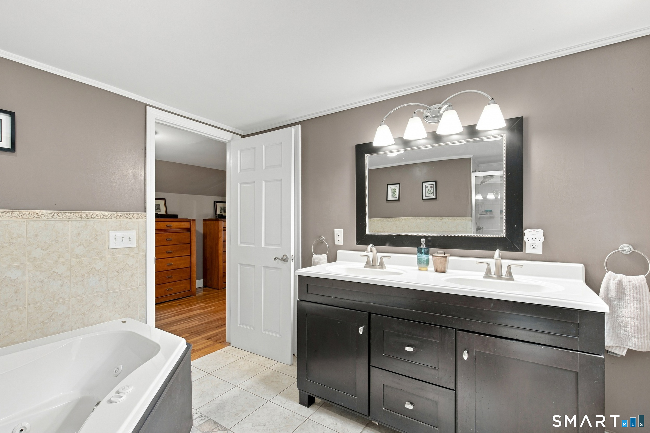 46 Henderson Drive photo 22