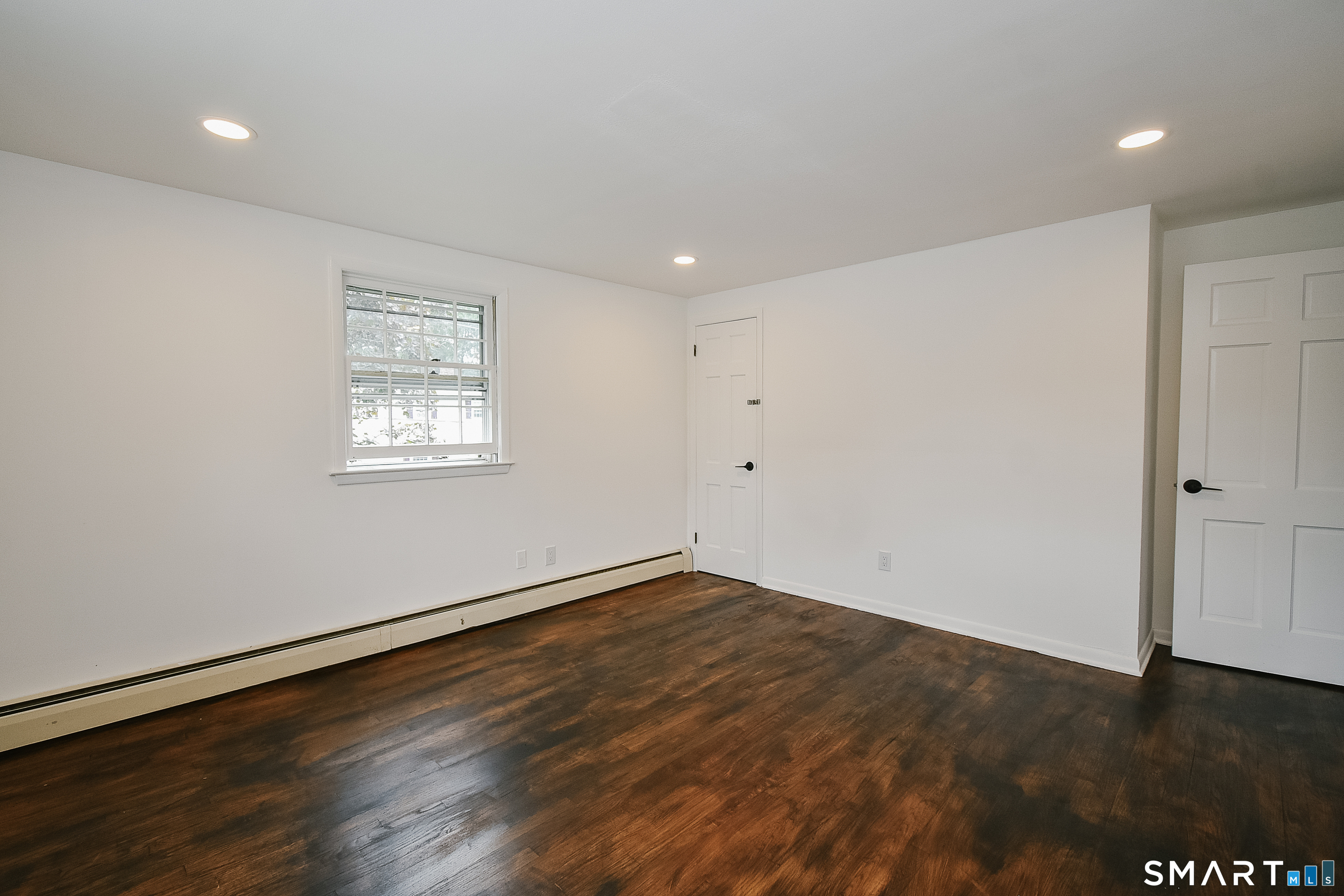 194 Harvard Drive photo 20