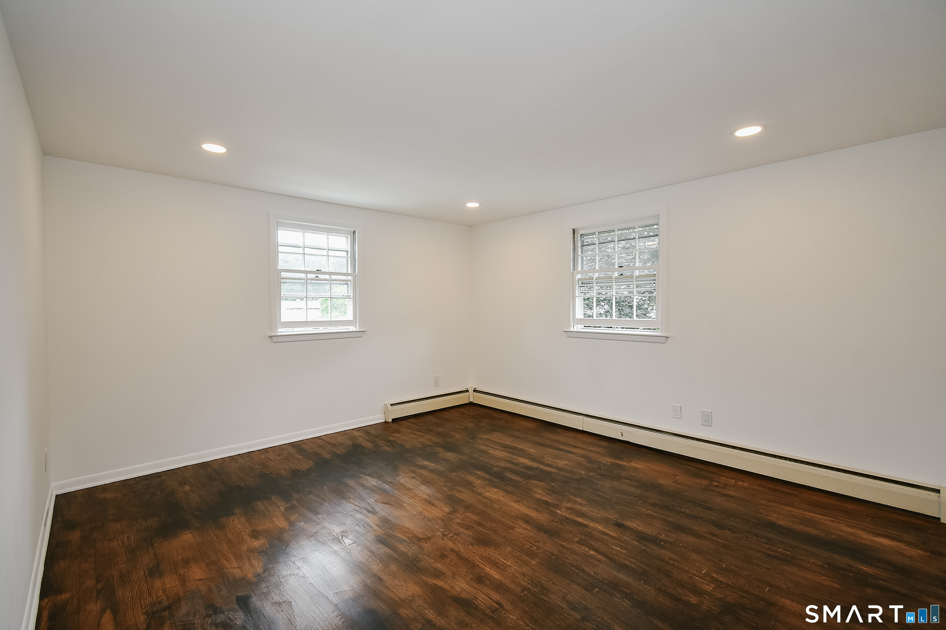 194 Harvard Drive photo 18