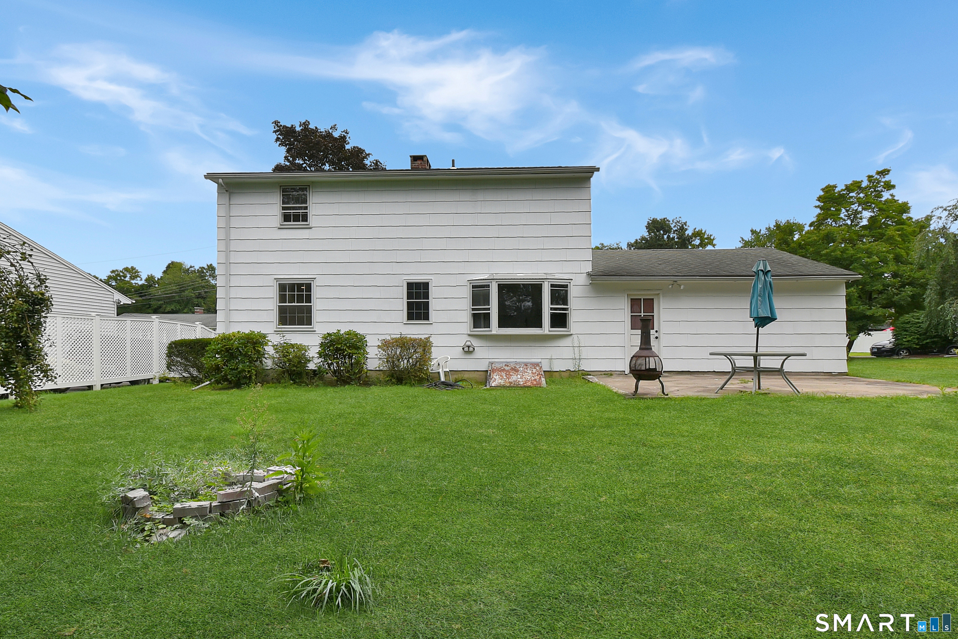 194 Harvard Drive photo 24