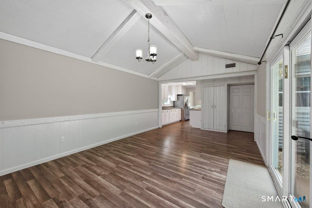 14 Homesdale Avenue photo 12