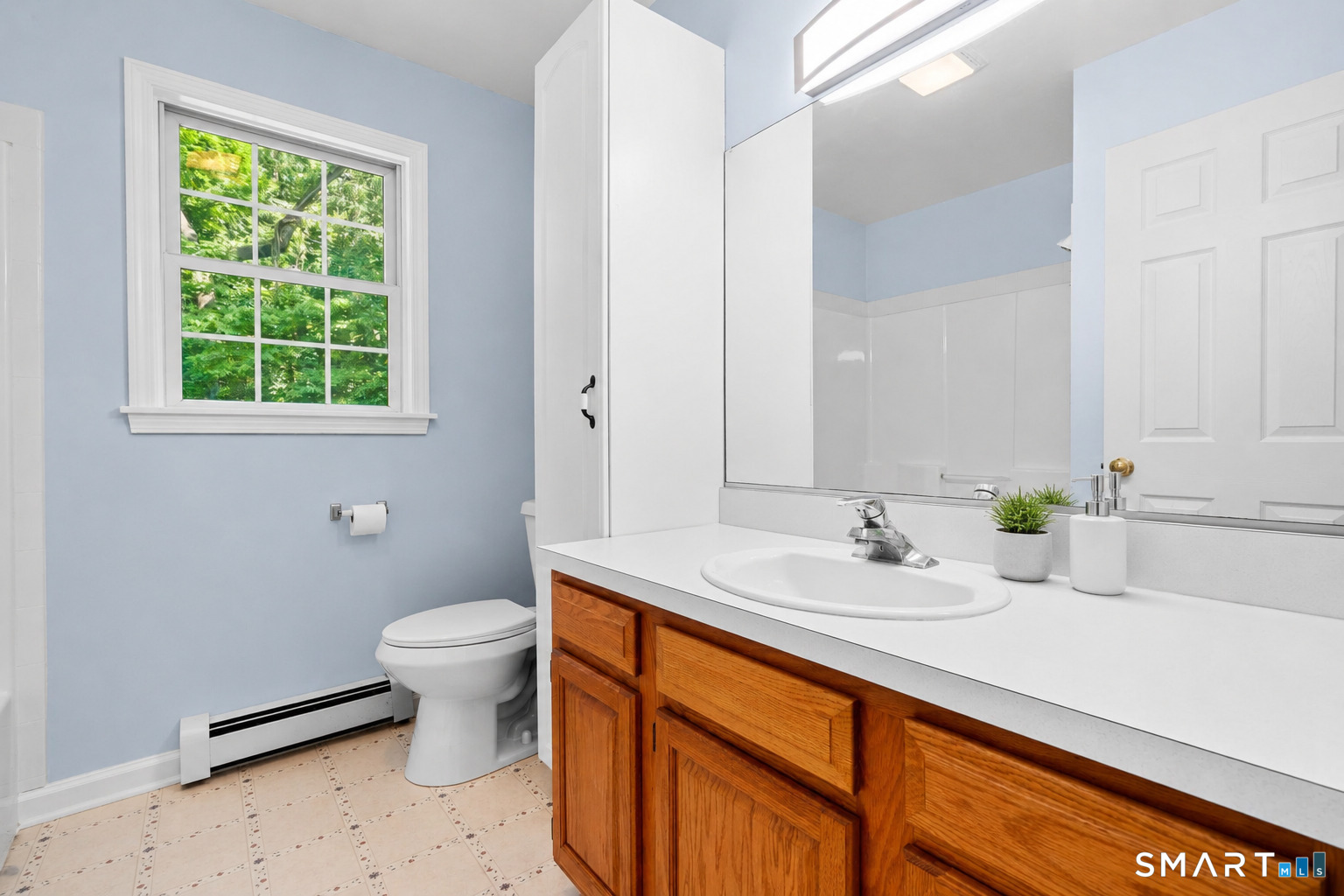 68 East Village Road photo 20