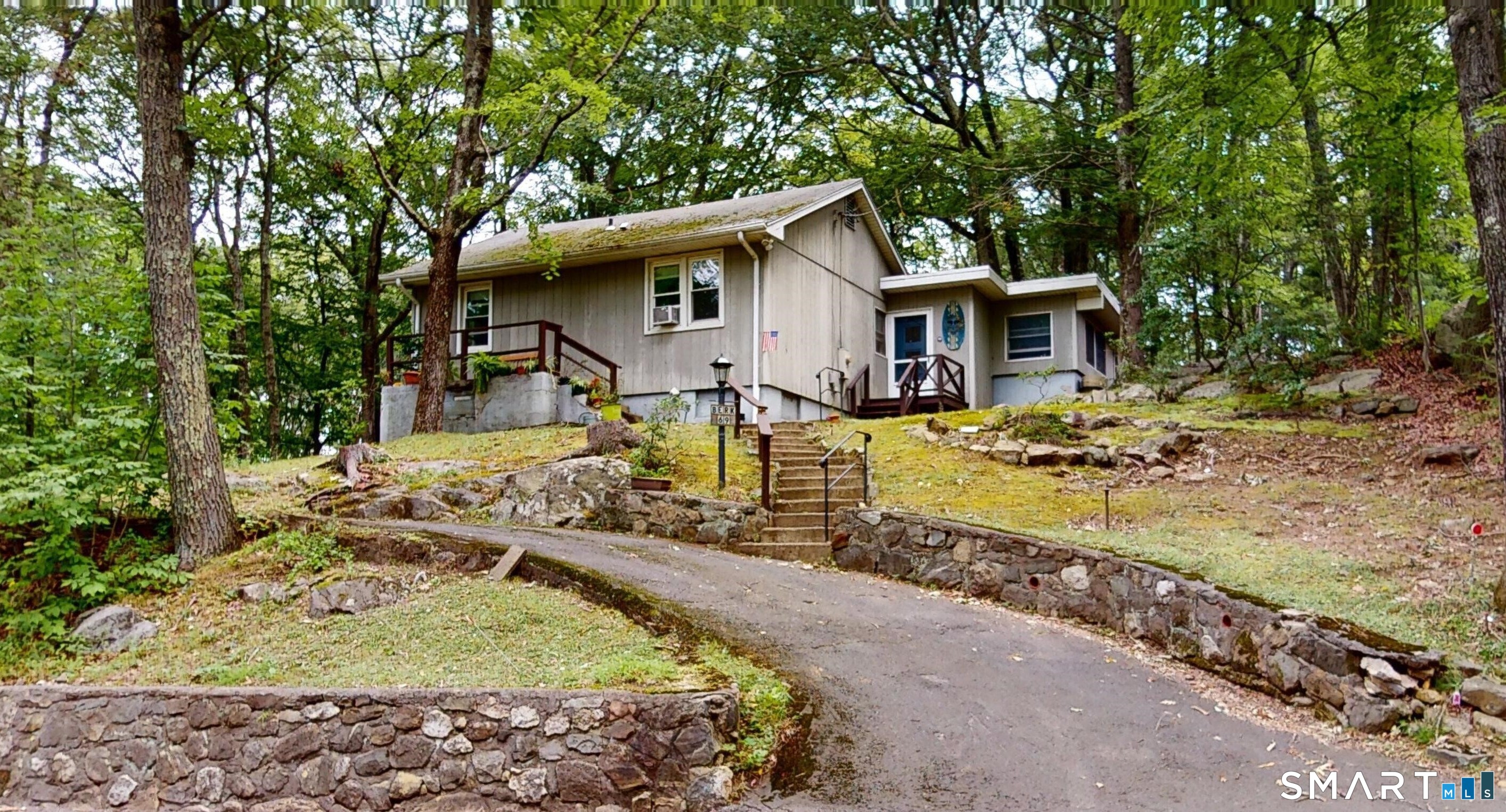 69 Carol Street