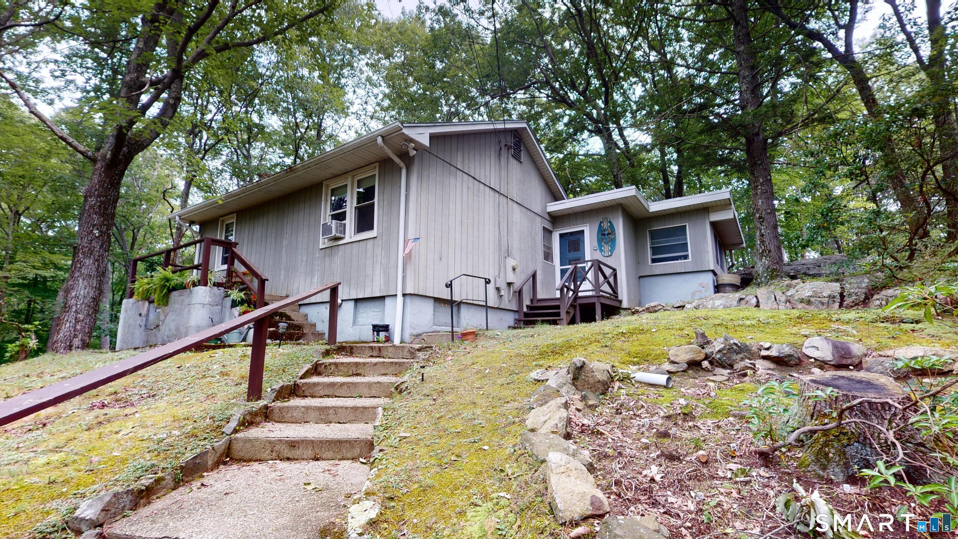 69 Carol Street photo 26