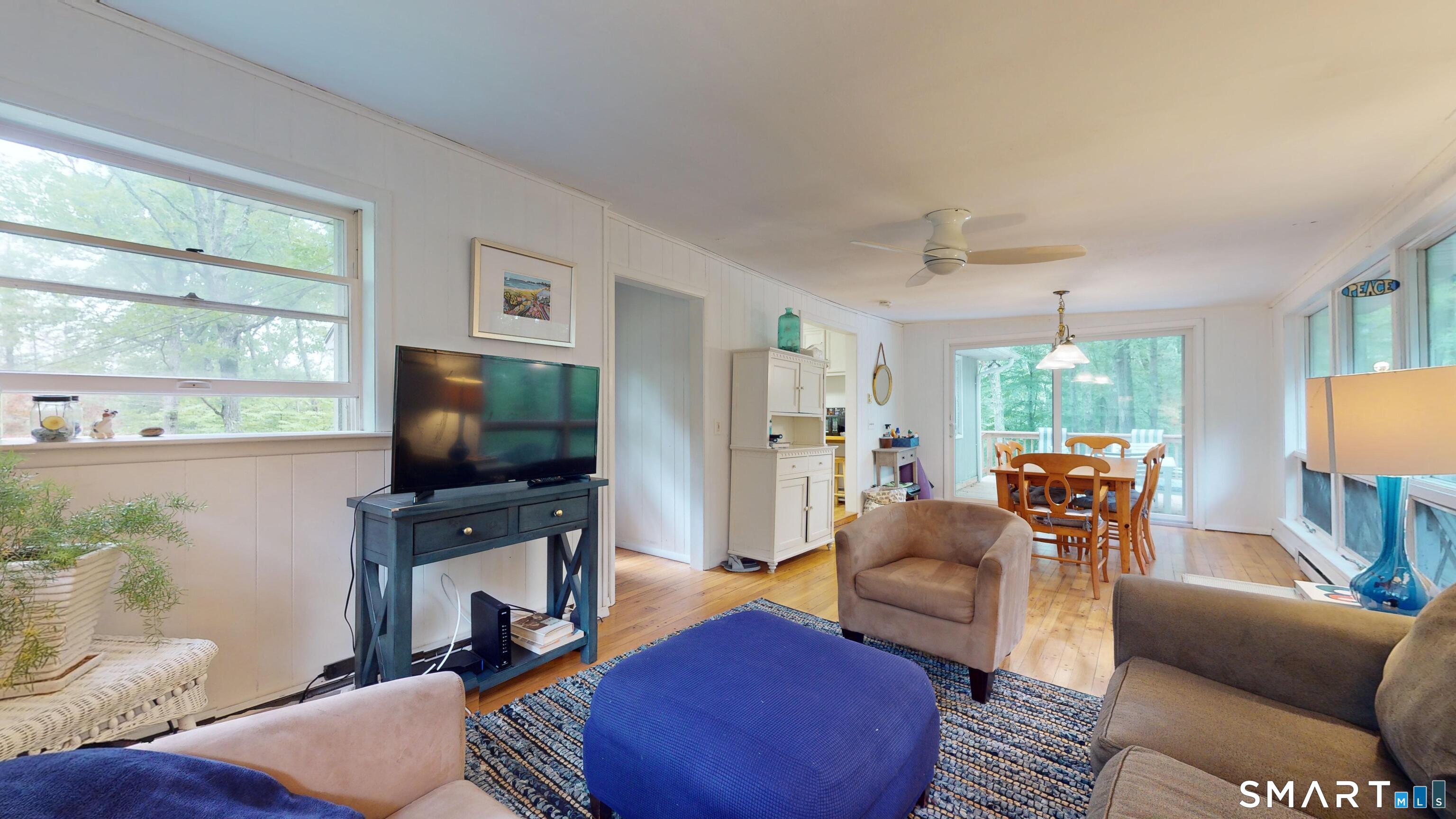 69 Carol Street photo 10