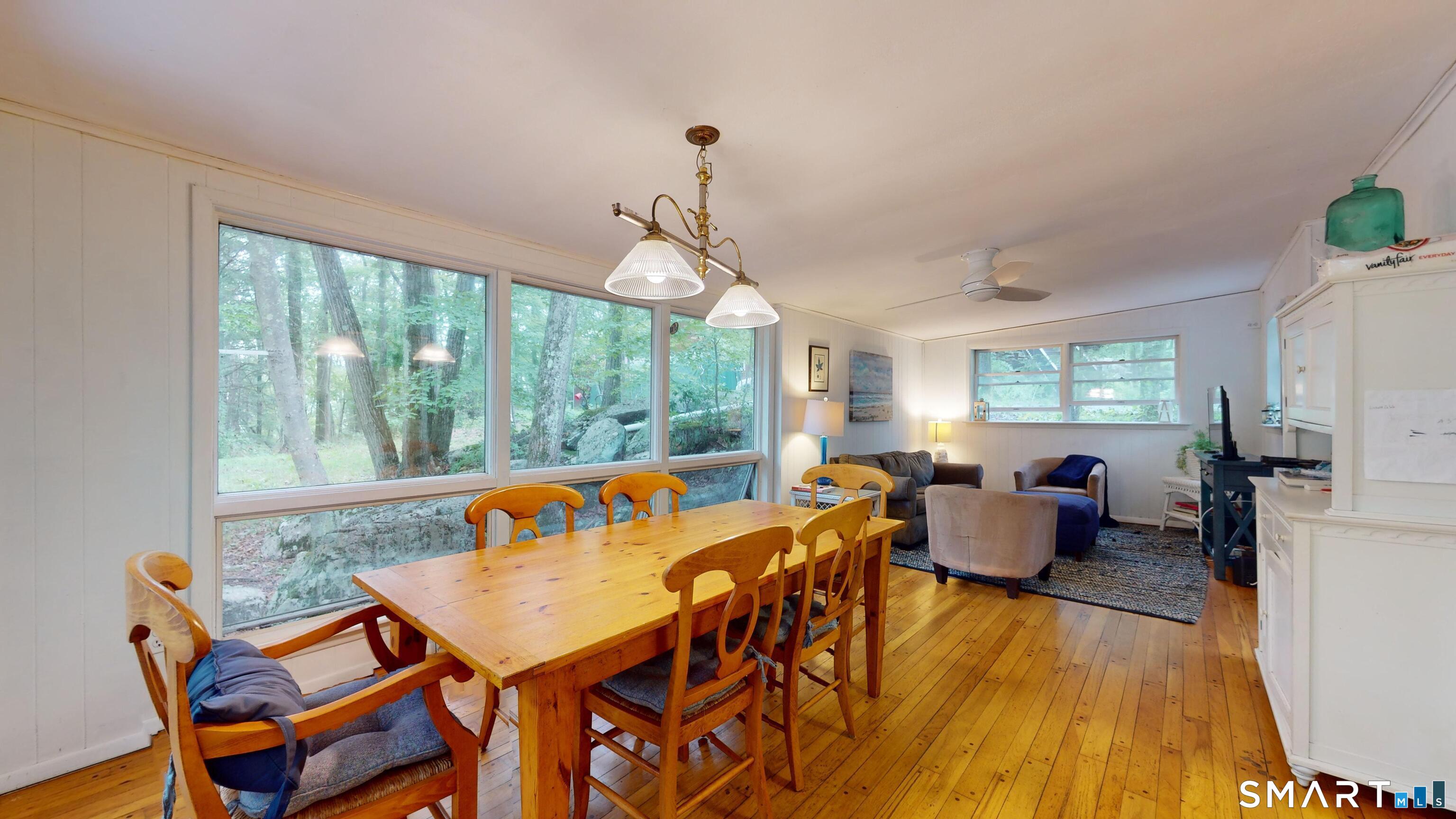 69 Carol Street photo 12