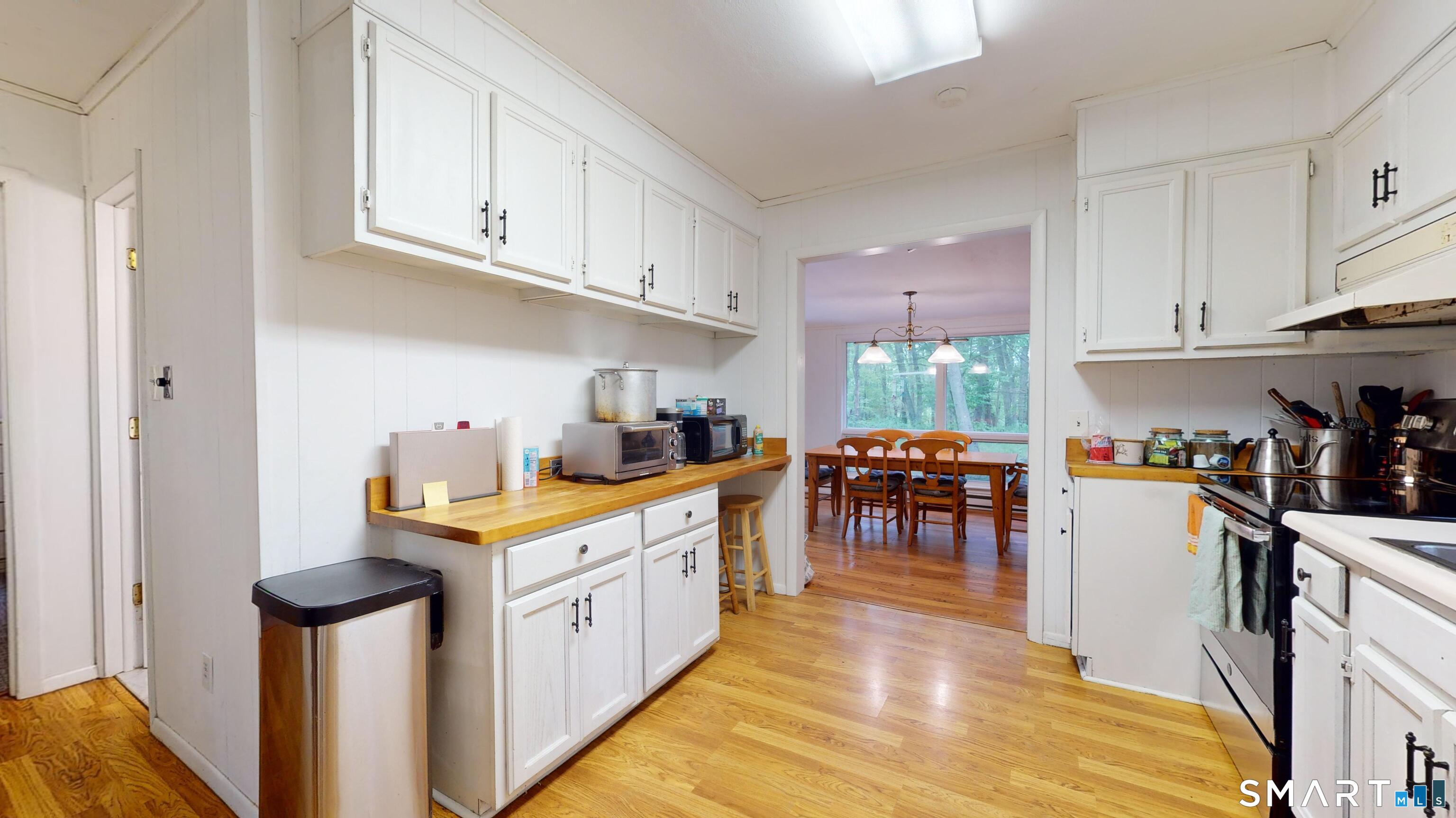 69 Carol Street photo 16