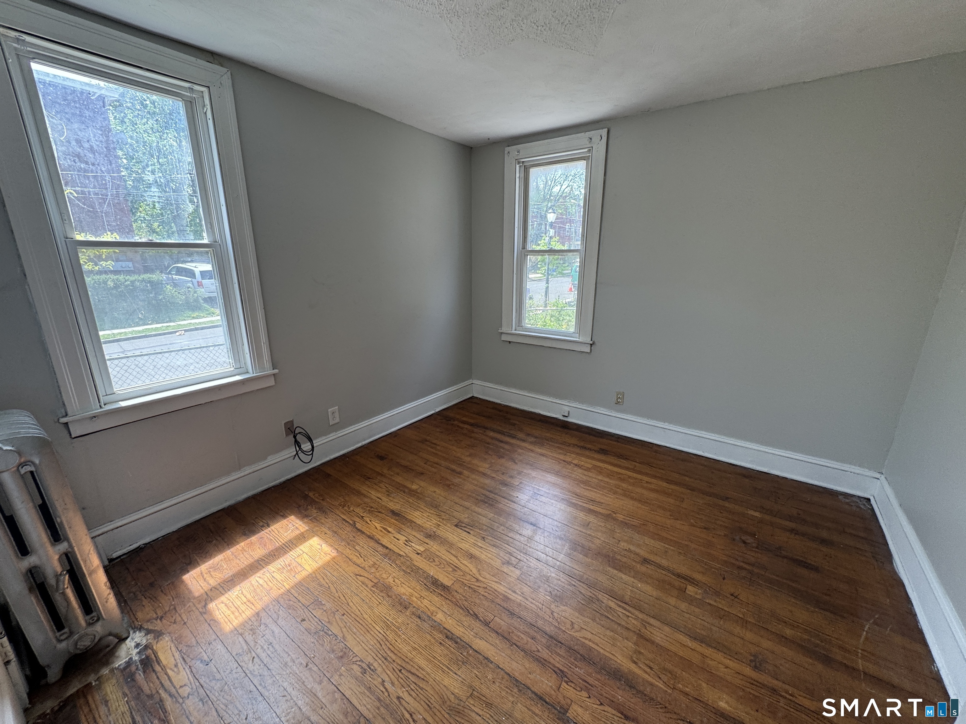 143 Putnam Street photo 20