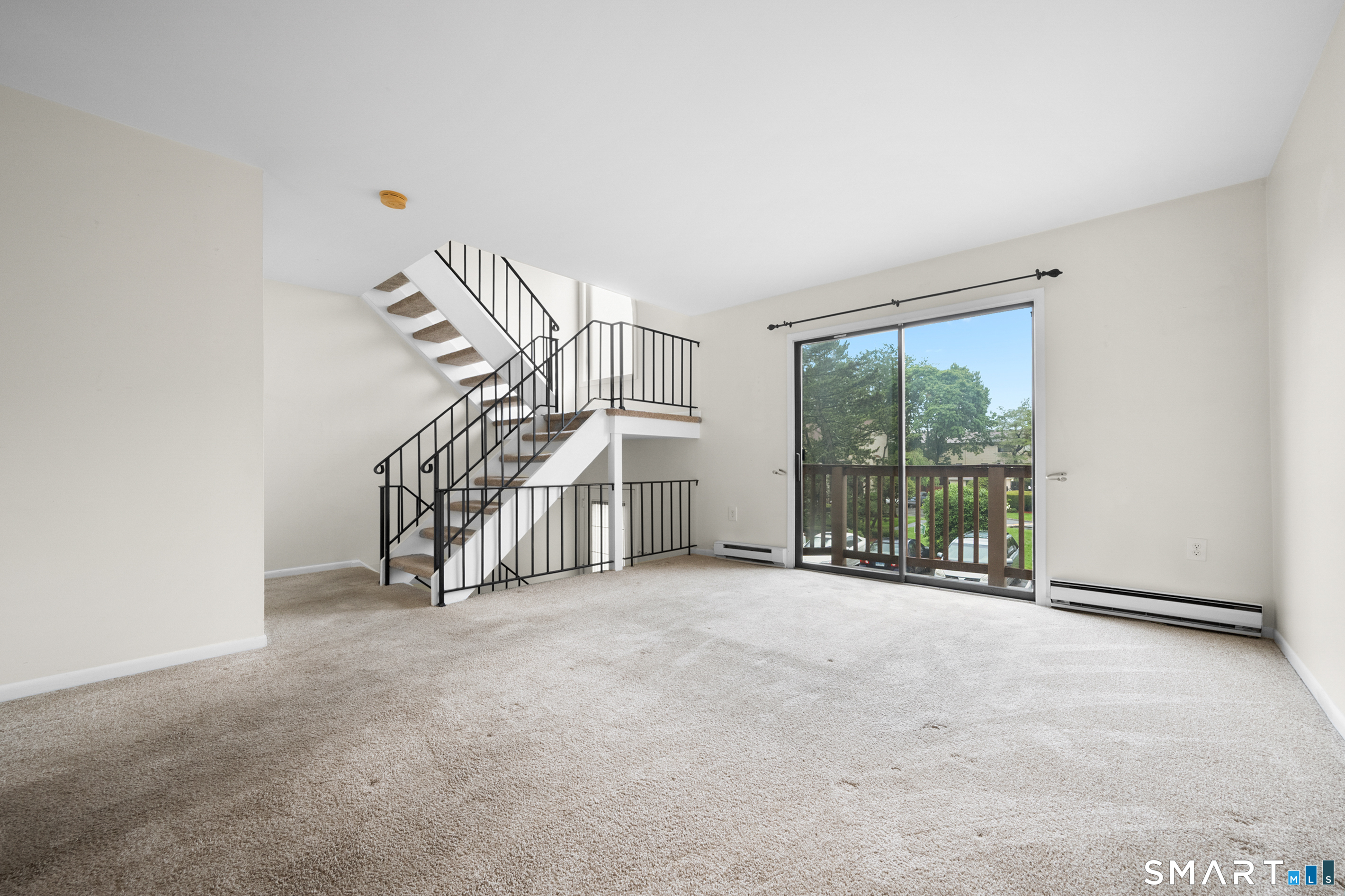60 Lawn Avenue, Stamford, Connecticut photo 2