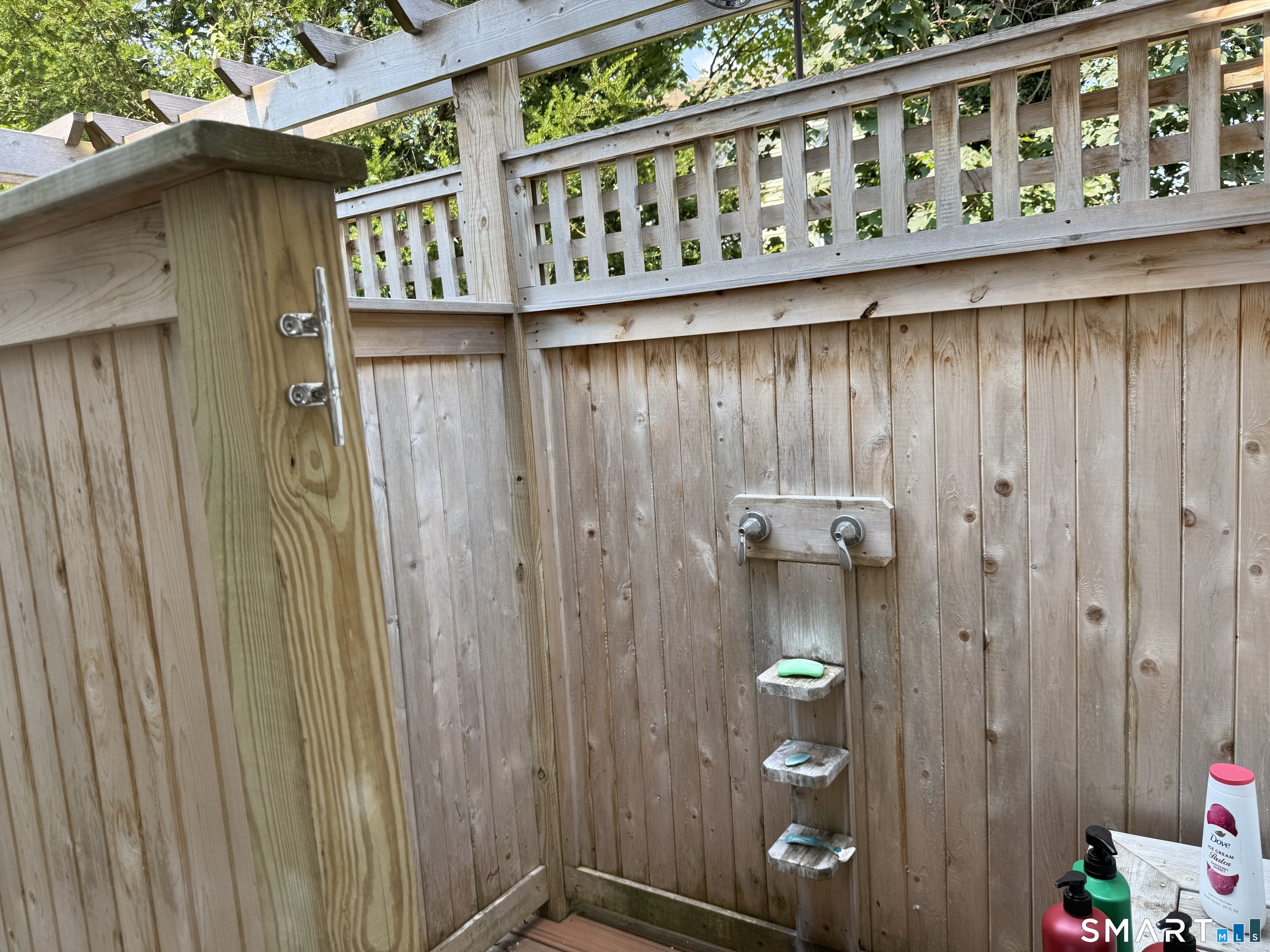 17 Smith Court photo 13